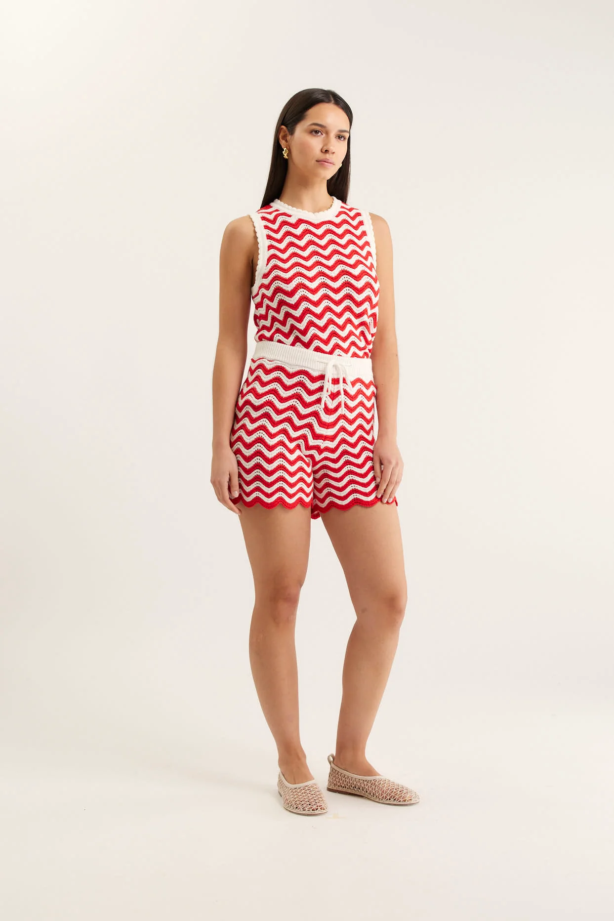 Alba Short In Red/White - Image 4