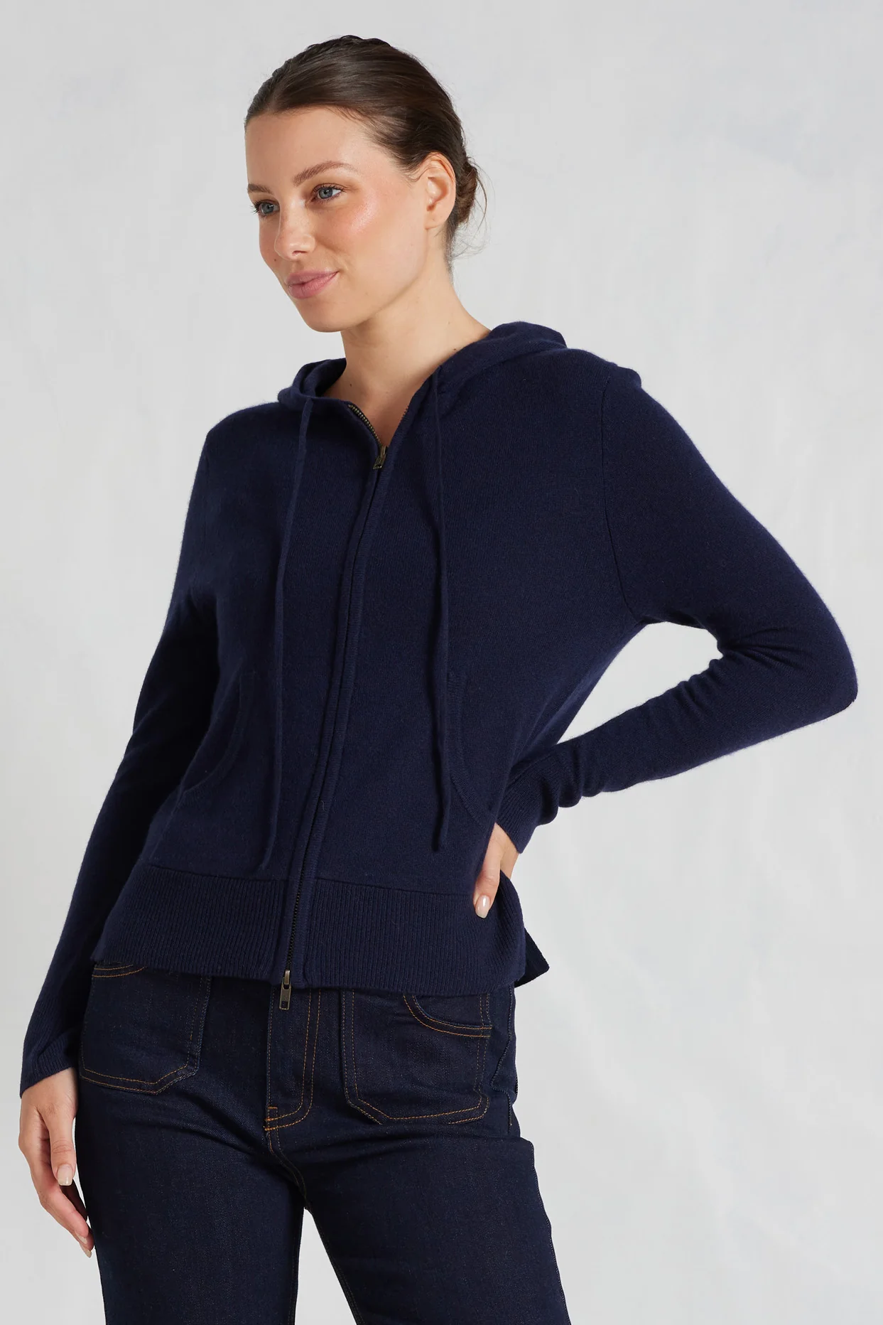 Amber Cashmere Hoodie in Mariner - Image 3