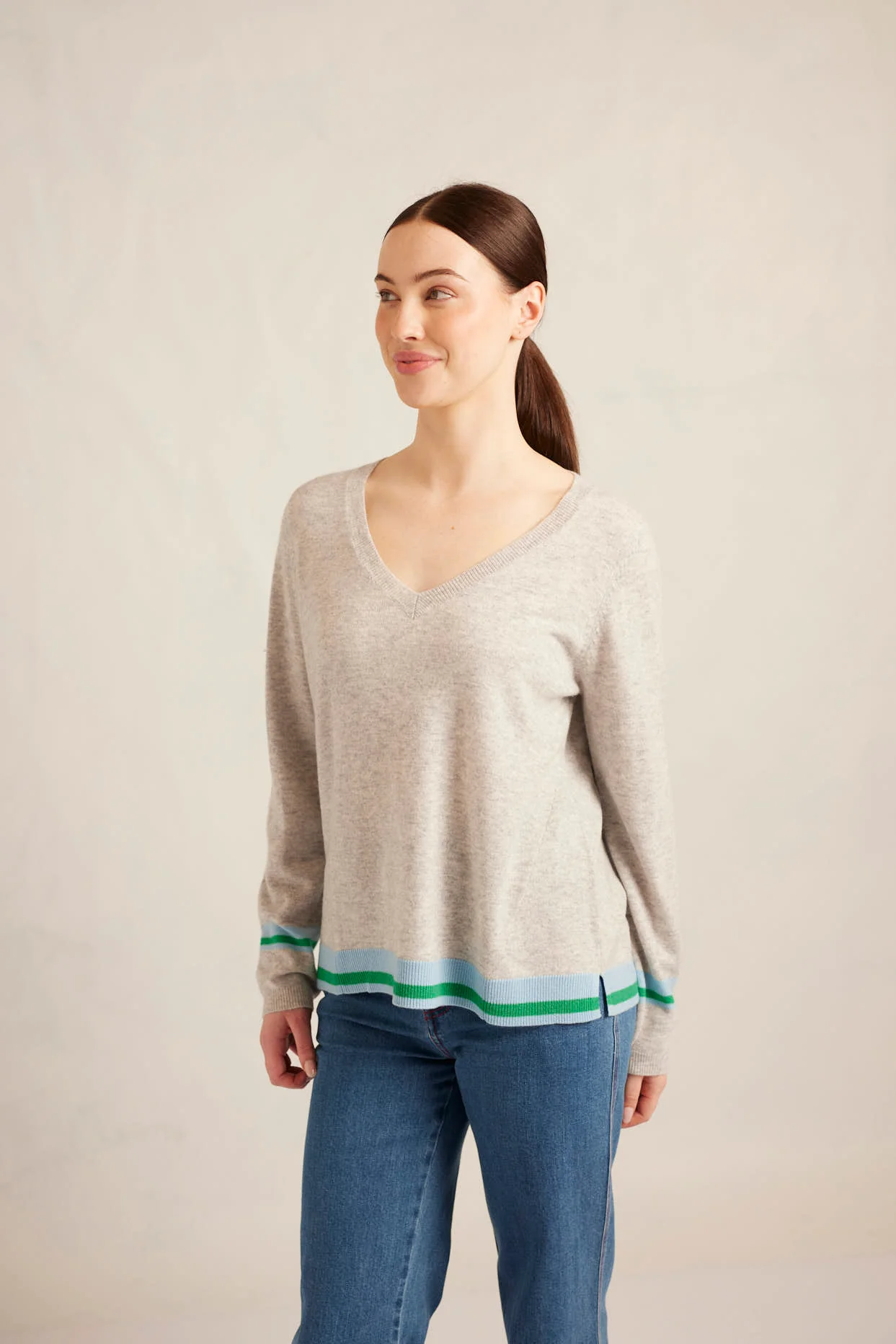 Ava Merino Cashmere Sweater in Grey - Image 5