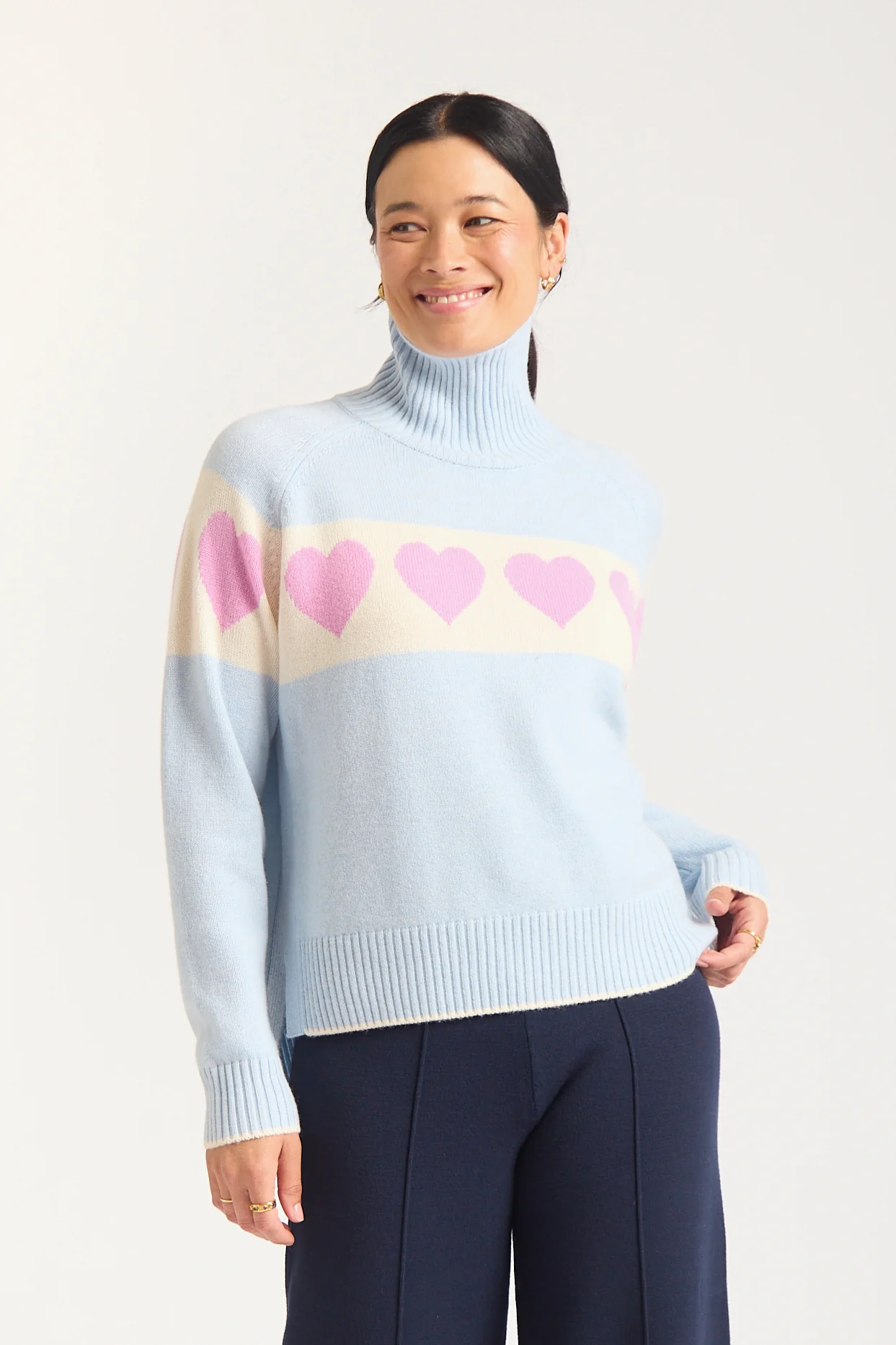 Bailey Merino Cashmere Sweater In Sky - Image 4