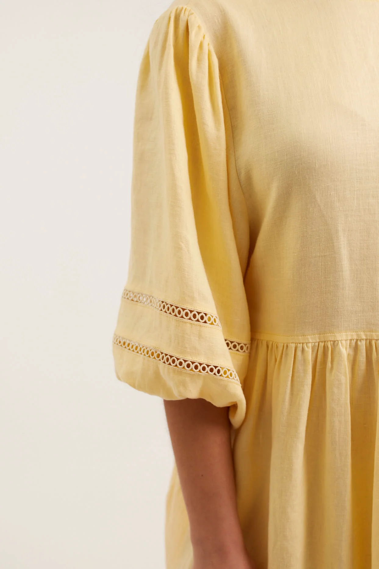 Bea Linen Dress In Lemon - Image 4