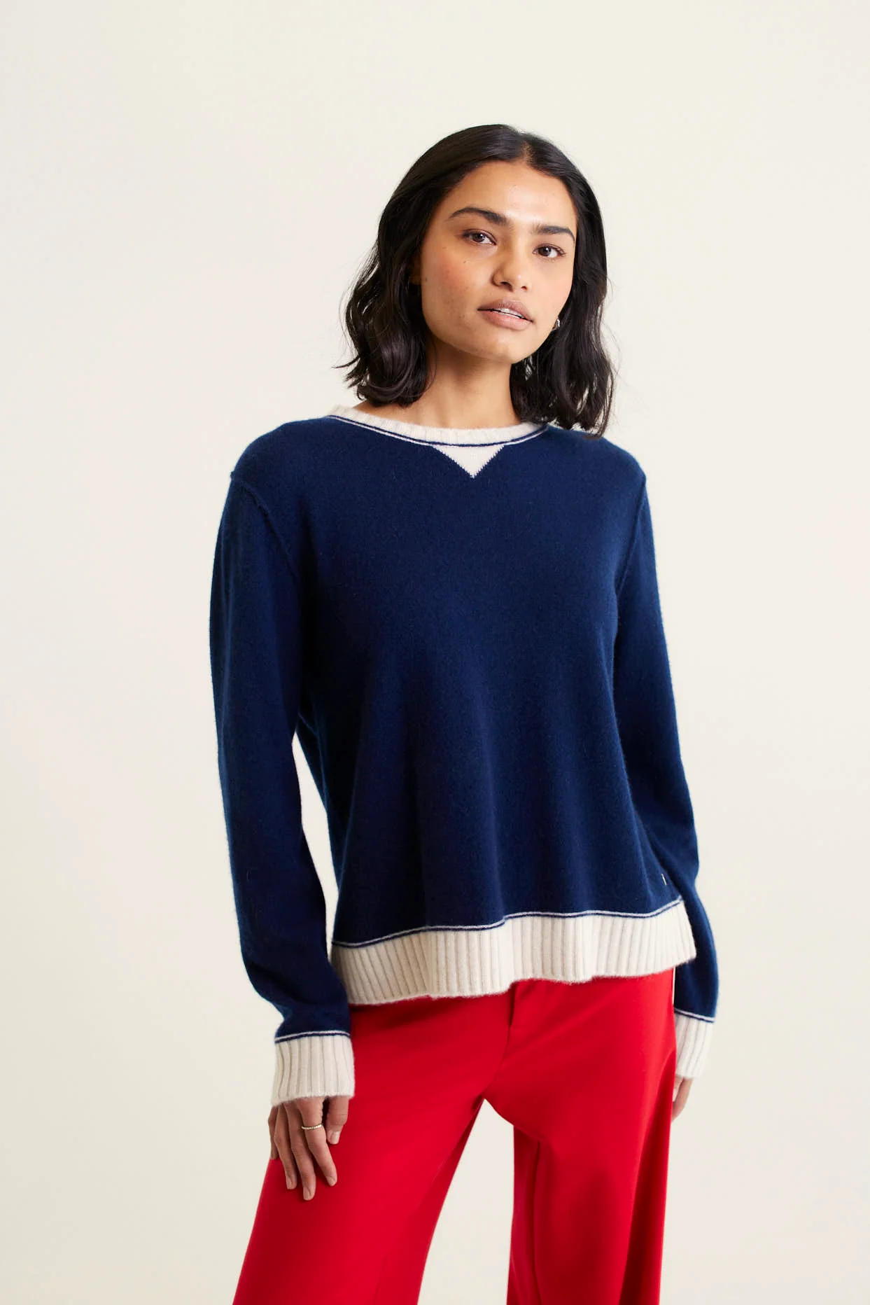 Boyfriend Cashmere Sweater In Midnight Navy - Image 3