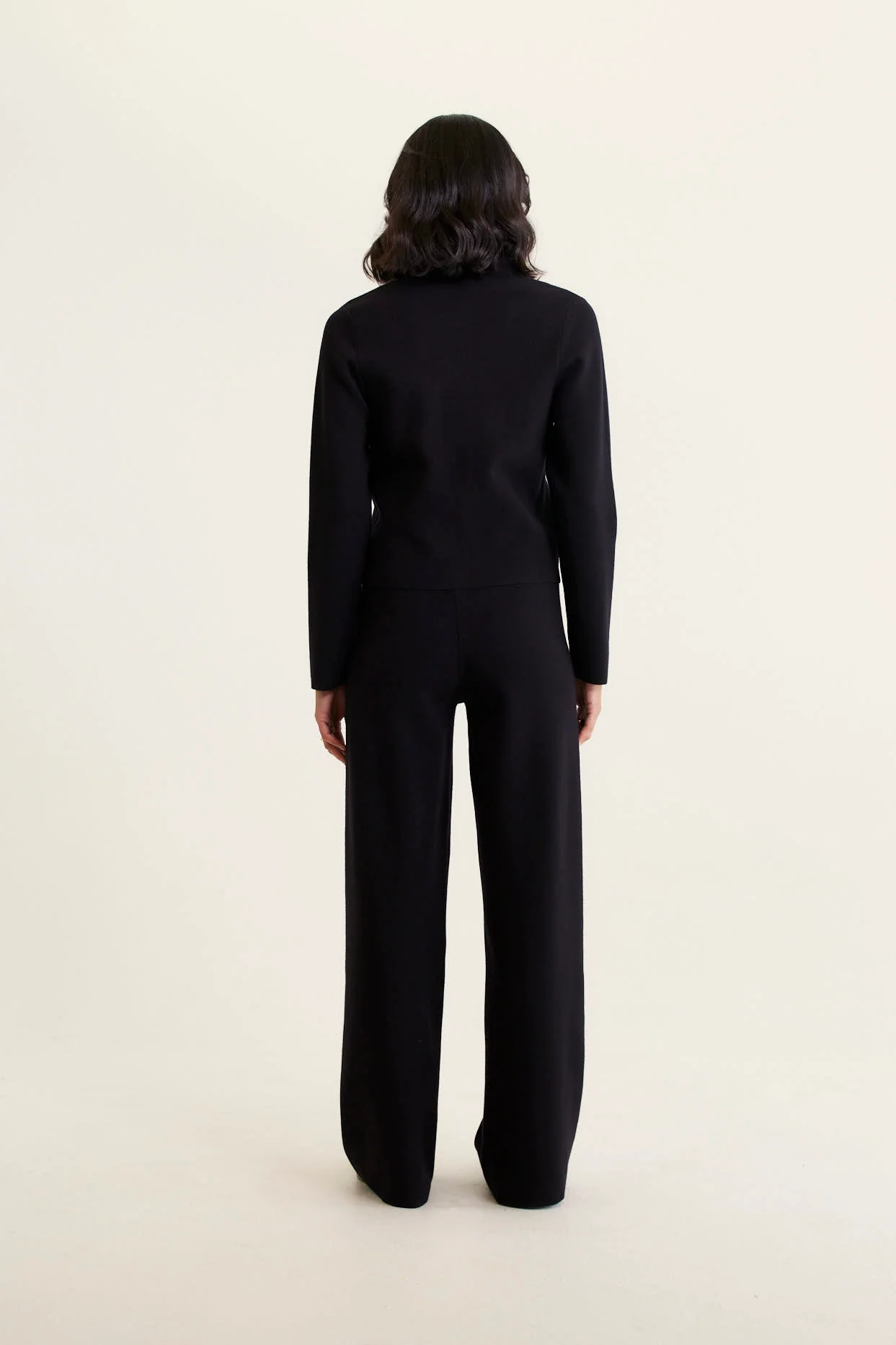 Carter Crepe Knit Jacket In Black - Image 5