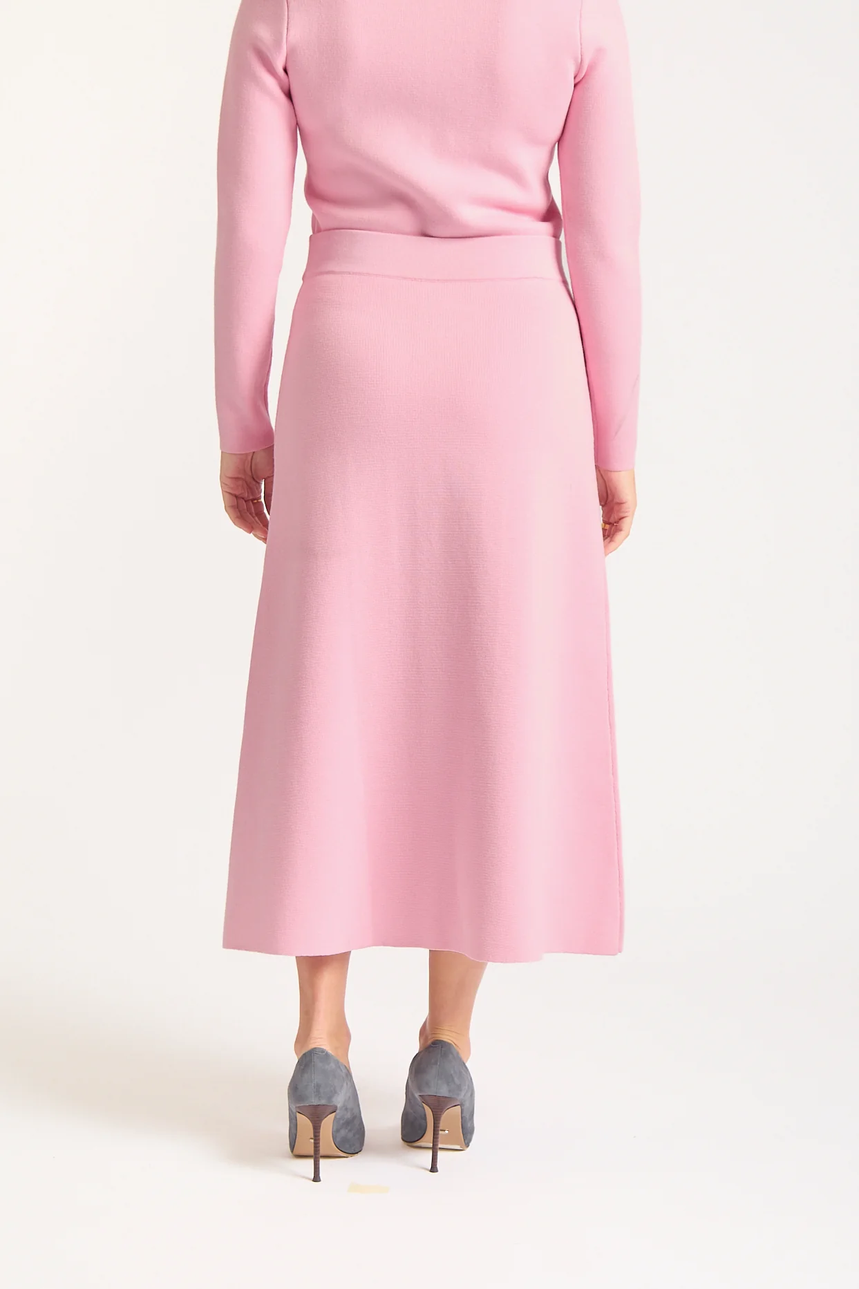 Chelsea Crepe Skirt In Pink - Image 3