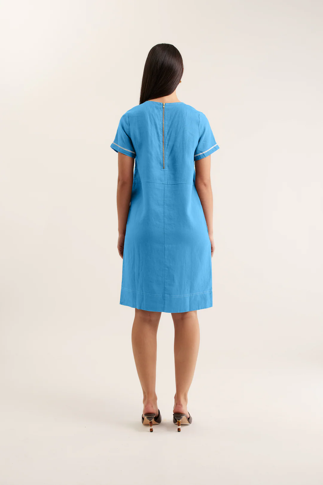 Chiara Linen Dress In Cornflower - Image 4