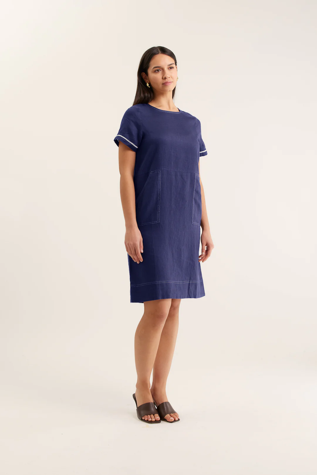 Chiara Linen Dress In Navy - Image 2