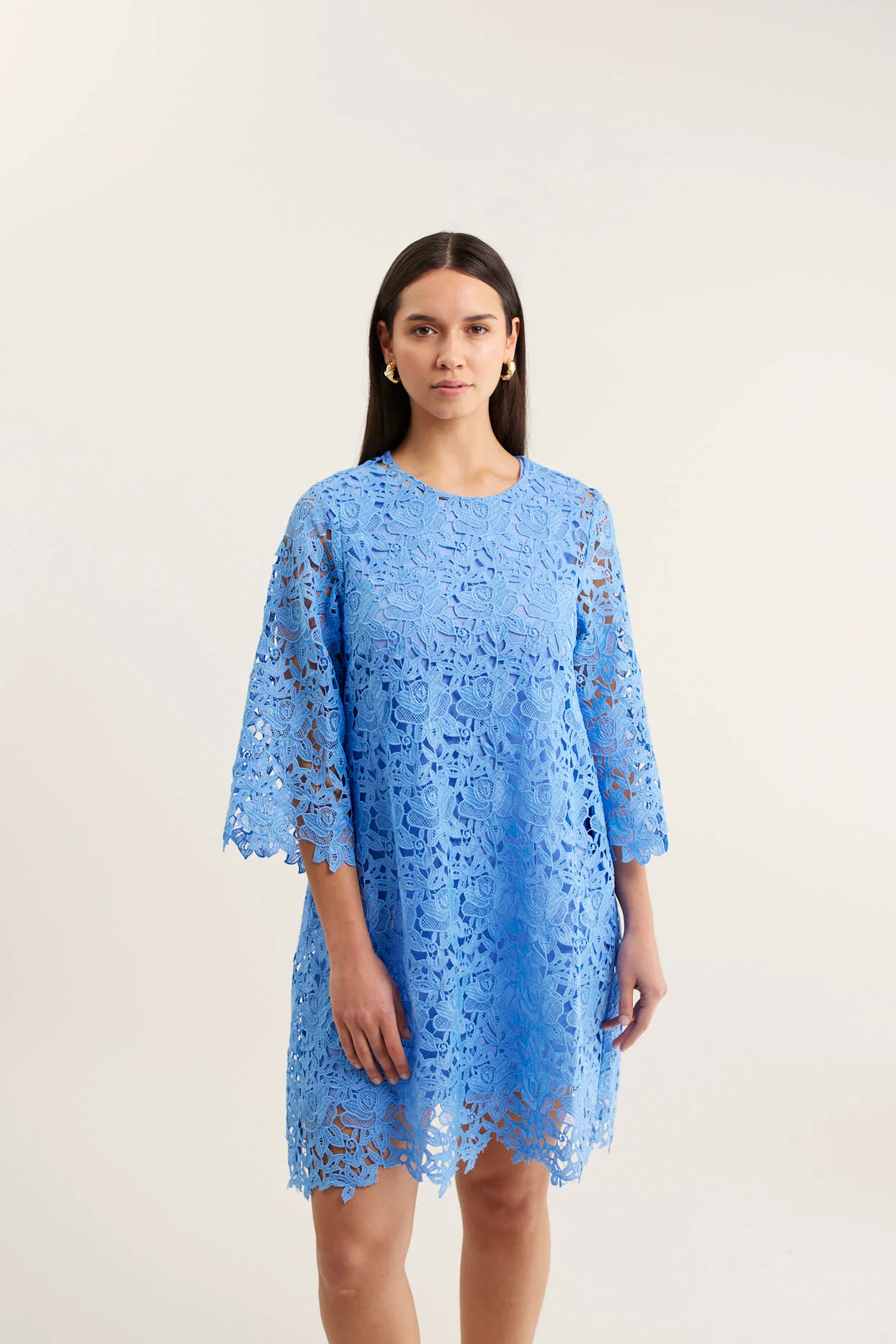 Claire Lace Dress In Cornflower - Image 5