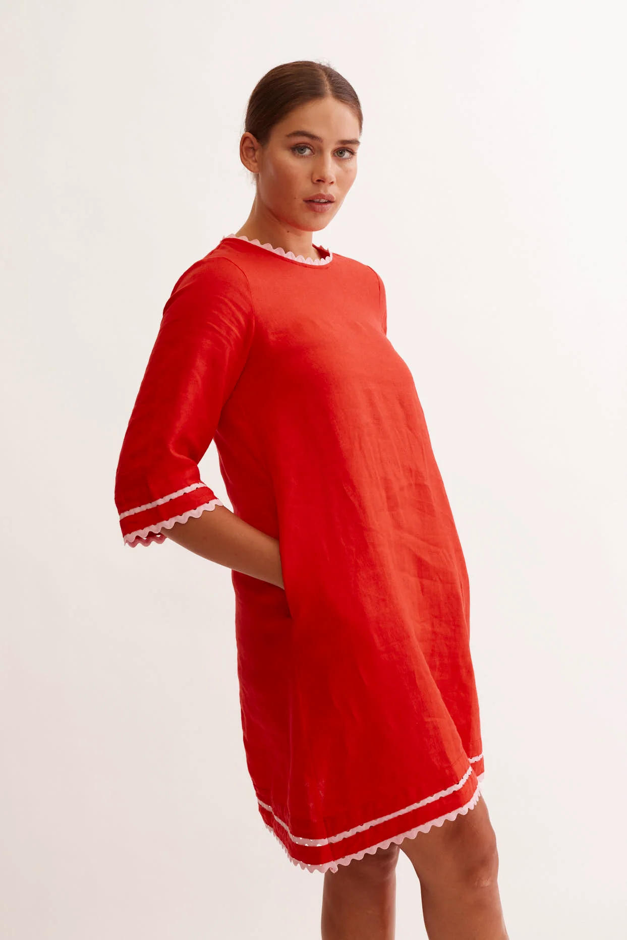 Claire Linen Dress in Red/Lolly - Image 4