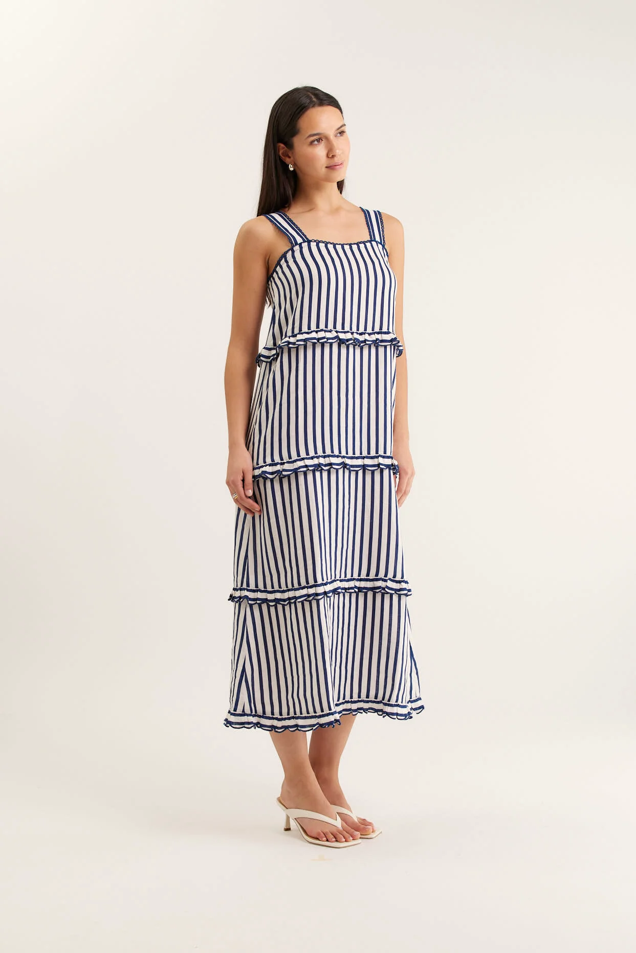 Clementine Breton Linen Dress In Navy/White - Image 4