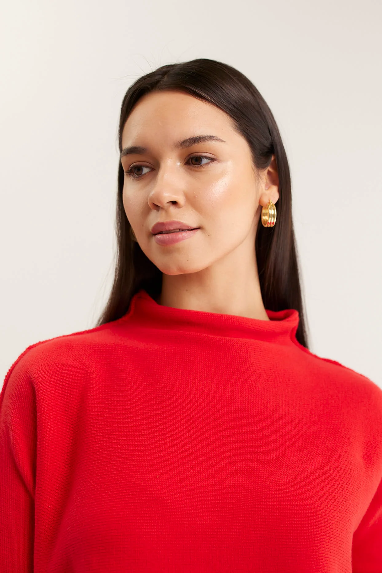 Cove Sweater In Red - Image 2