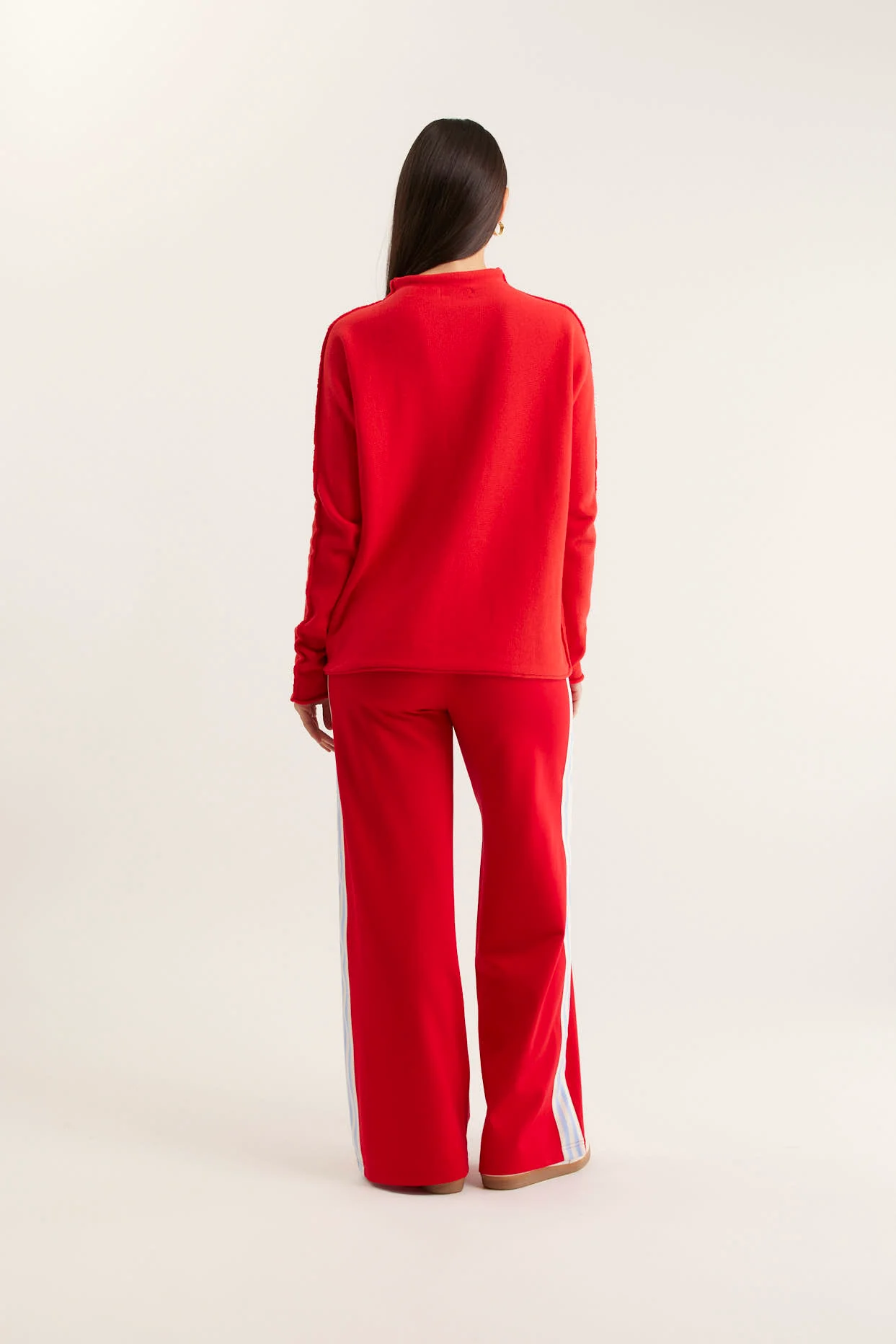Cove Sweater In Red - Image 3