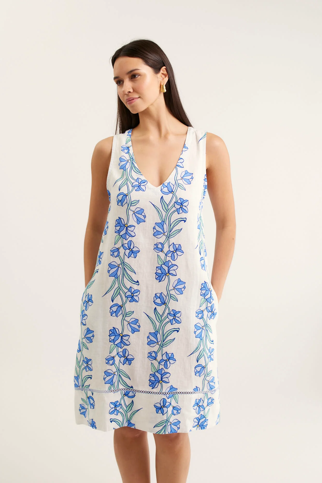 Delphi Linen Dress In Blue Vine Print - Image 4