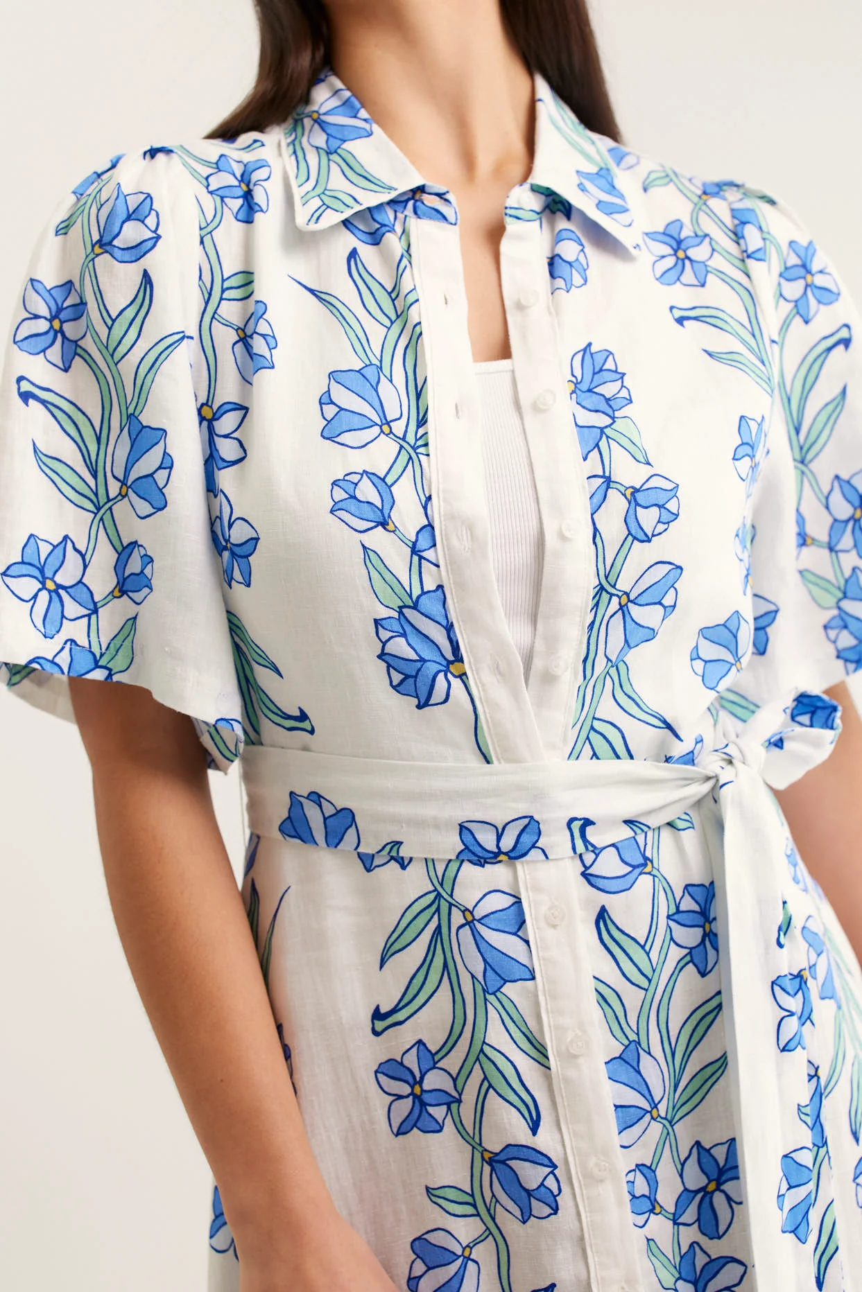 Emma Linen Dress In Blue Vine Print - Image 3