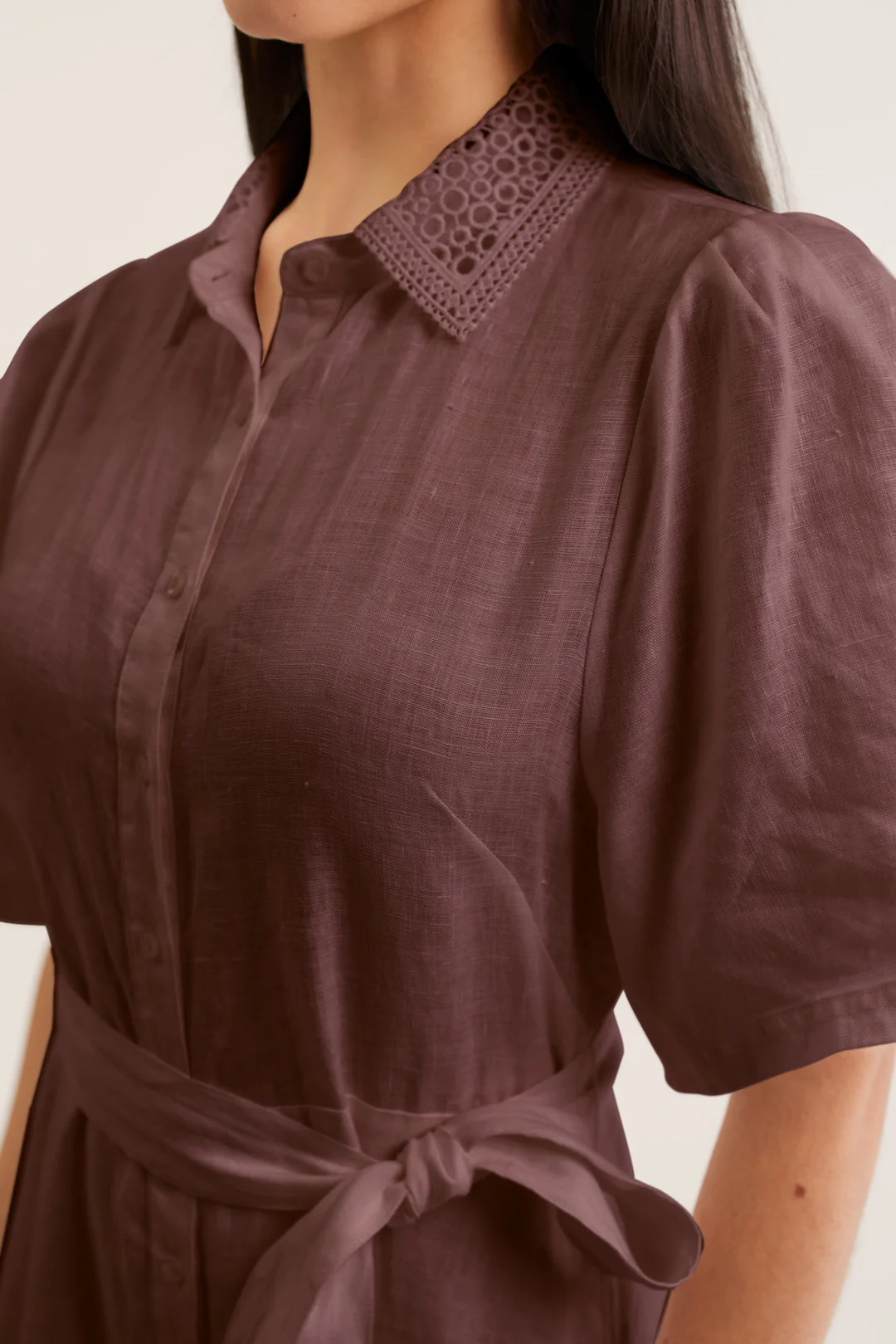 Emma Linen Dress In Choc - Image 2
