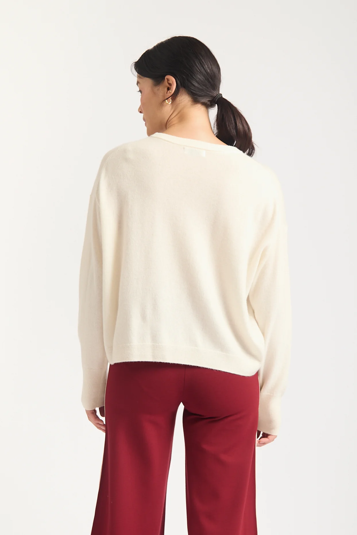 Estelle Cashmere Sweater In Cloud Dancer - Image 4