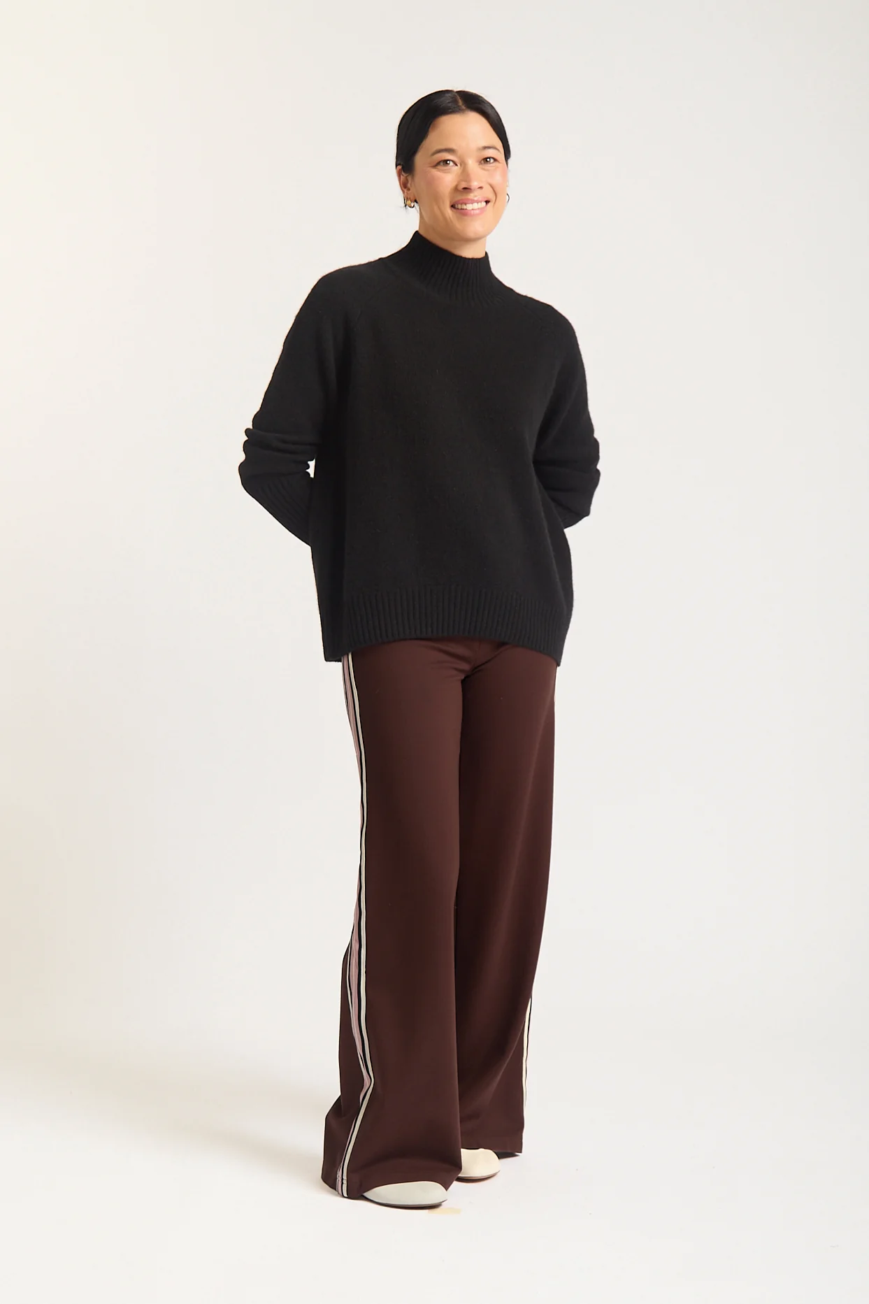Fifi Cashmere Polo Sweater In Black - Image 3