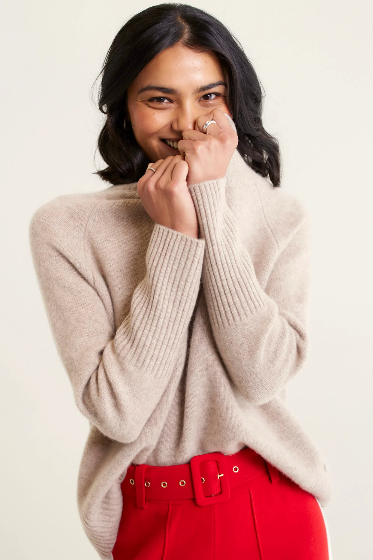 Fifi Cashmere Polo Sweater In Lightweight Beige - Image 2