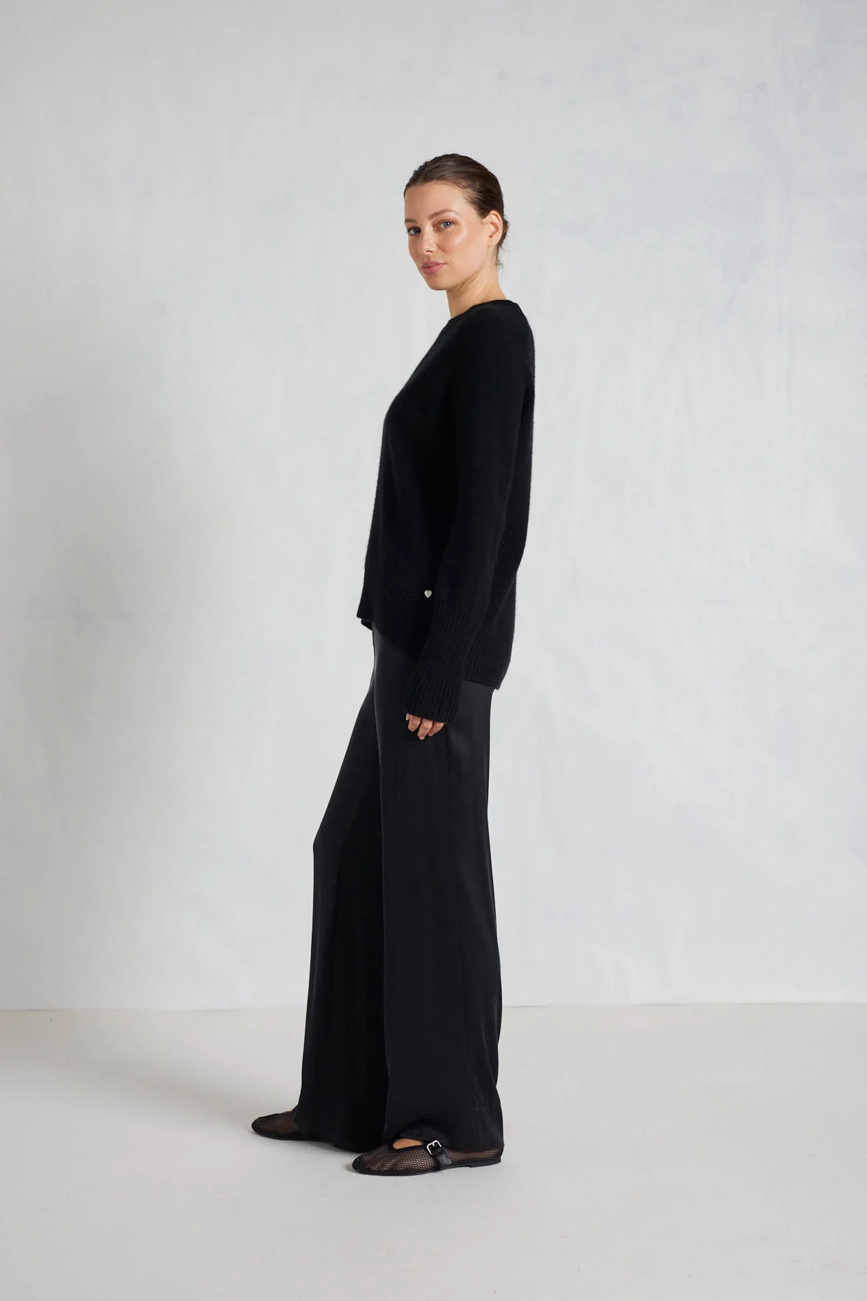 Fifi Crew Cashmere Sweater in Black - Image 2