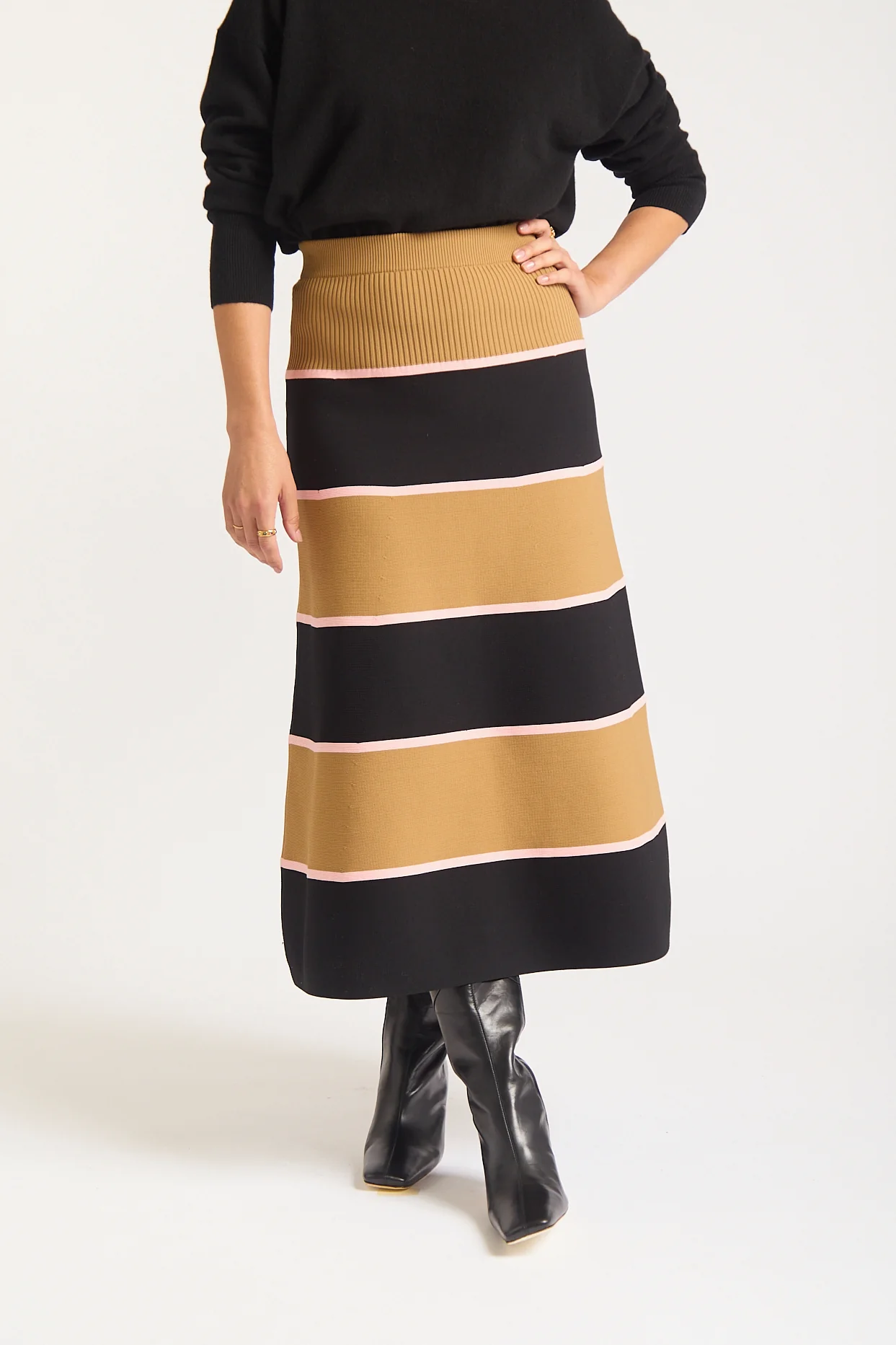 Fleur Skirt In Black - Image 3
