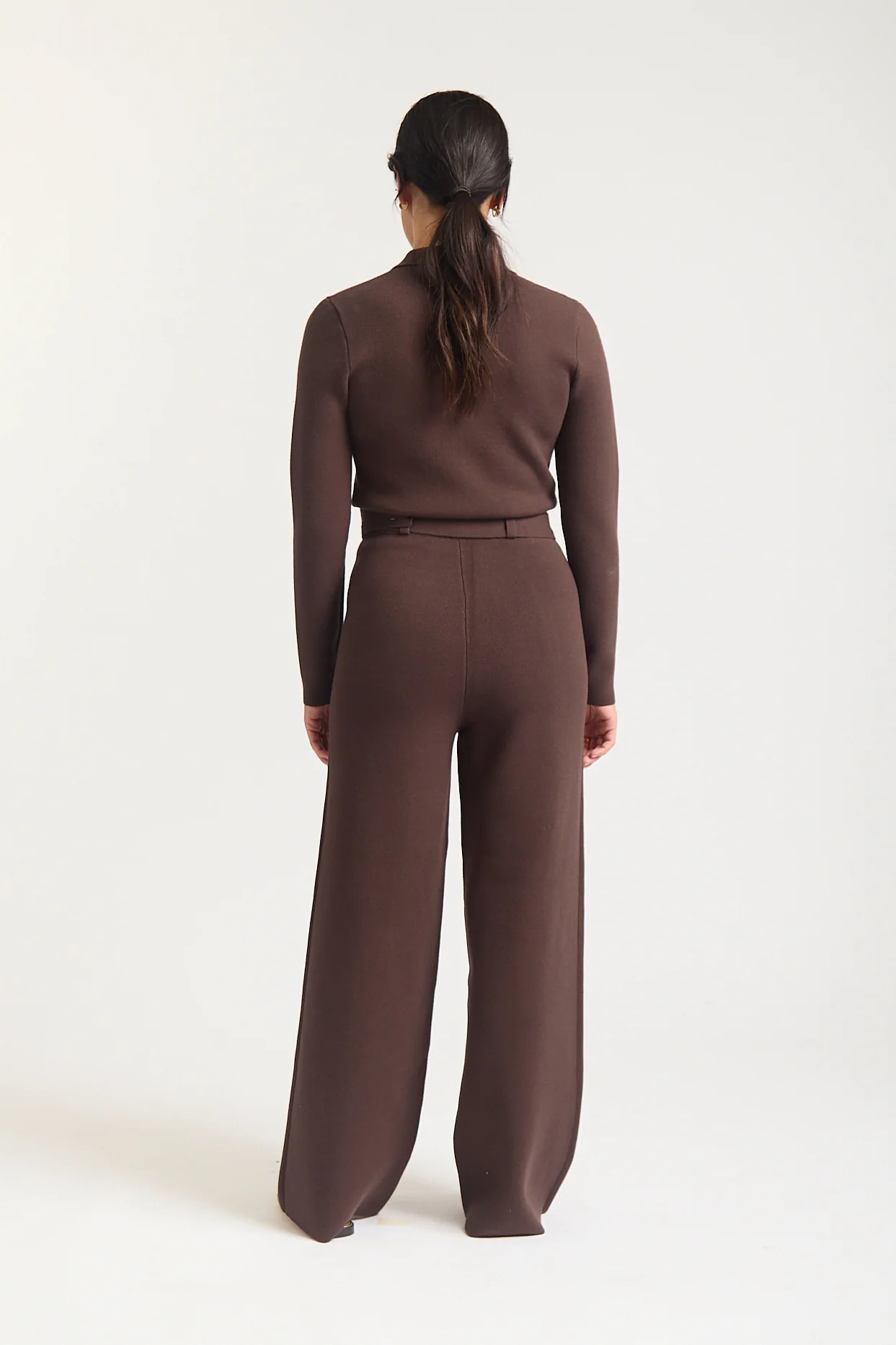 Hamilton Crepe Pant  In Chocolate - Image 3