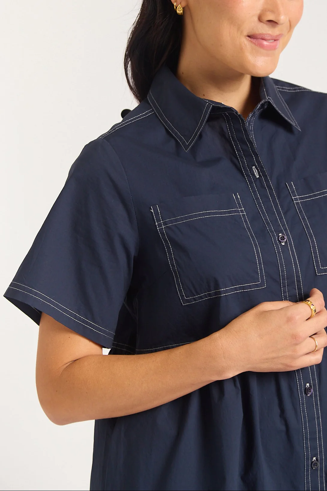 Hazel Poplin Midi Dress In Navy - Image 4