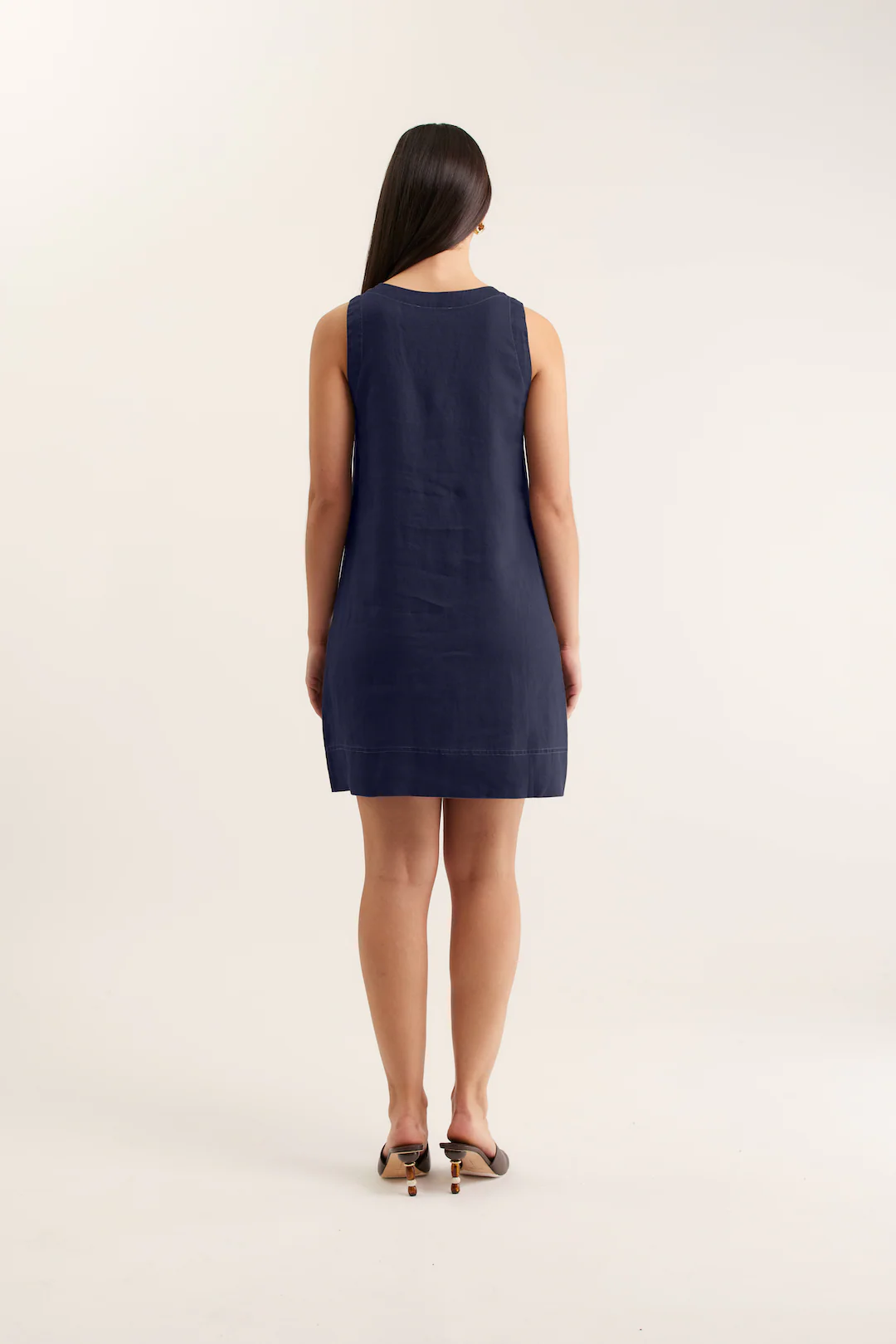 Tani Linen Dress In Navy/White - Image 3