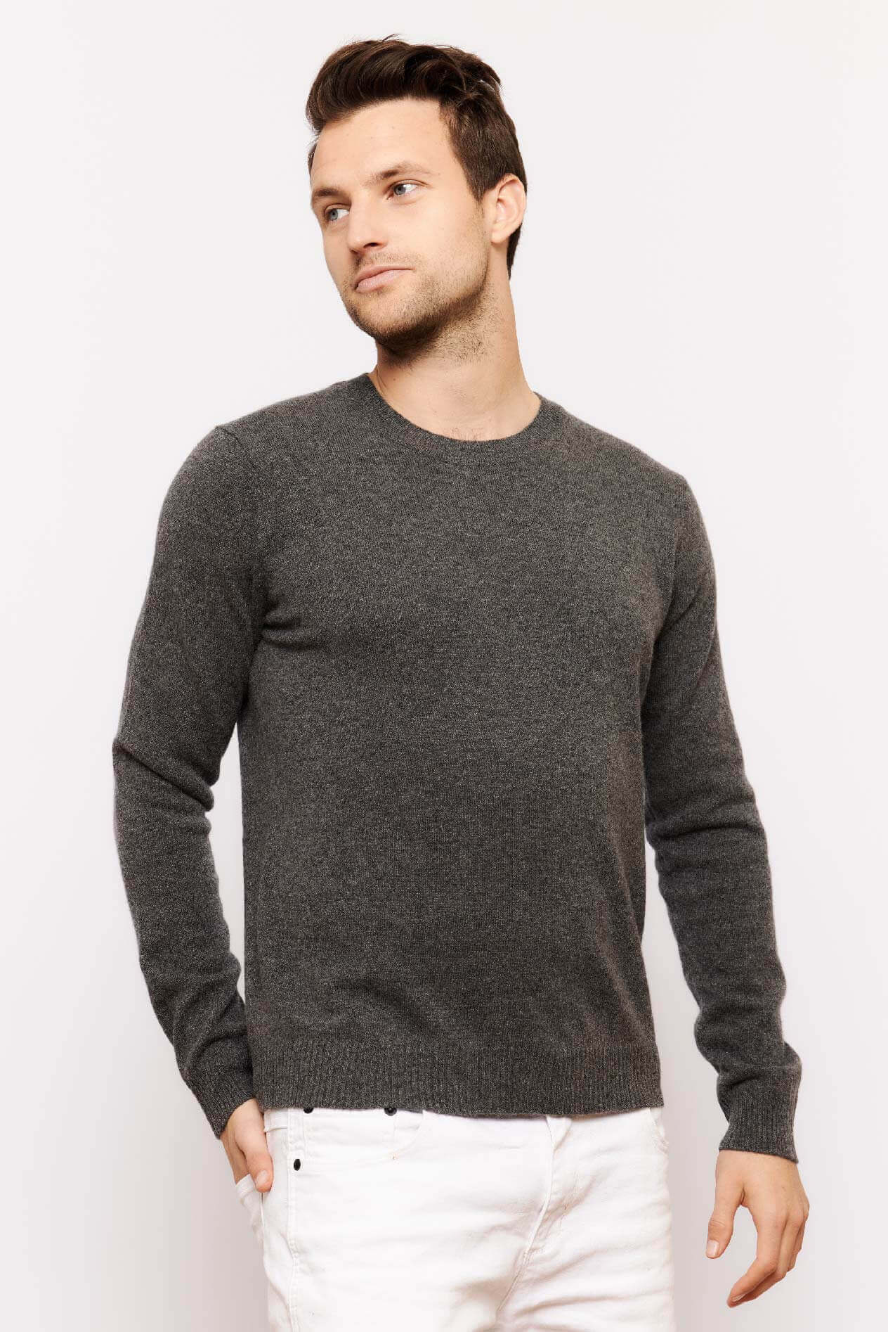 Jules Cashmere Sweater in Charcoal - Image 3