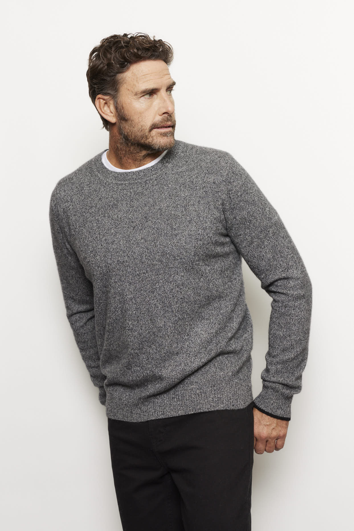 Jules Cashmere Sweater in Mottled - Image 3
