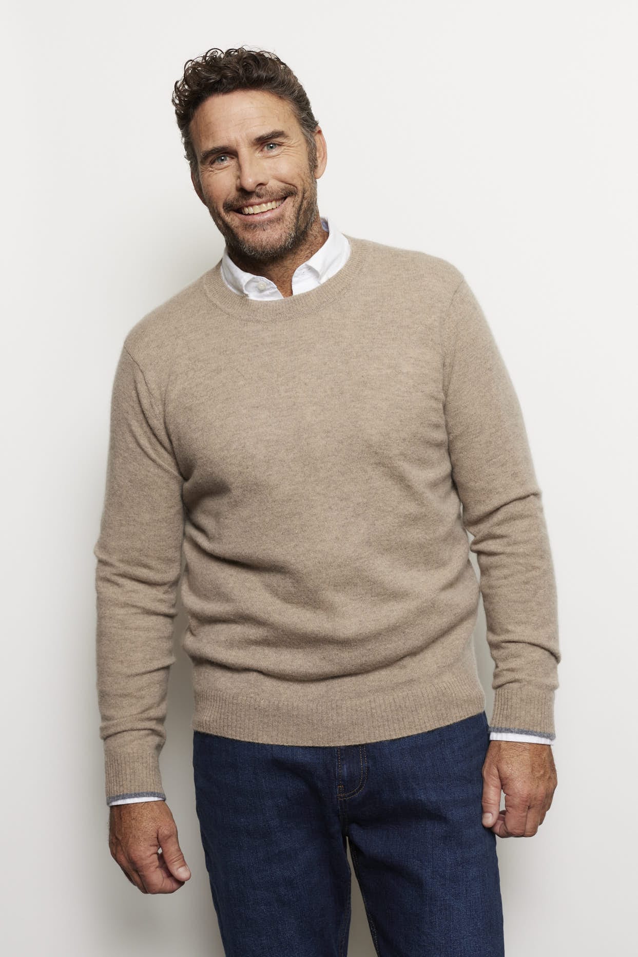 Jules Cashmere Sweater in Walnut - Image 4
