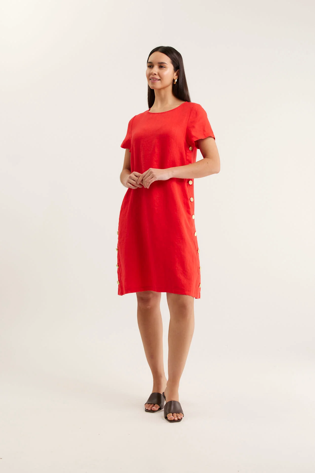 Louie Classic Linen Dress In Red - Image 4