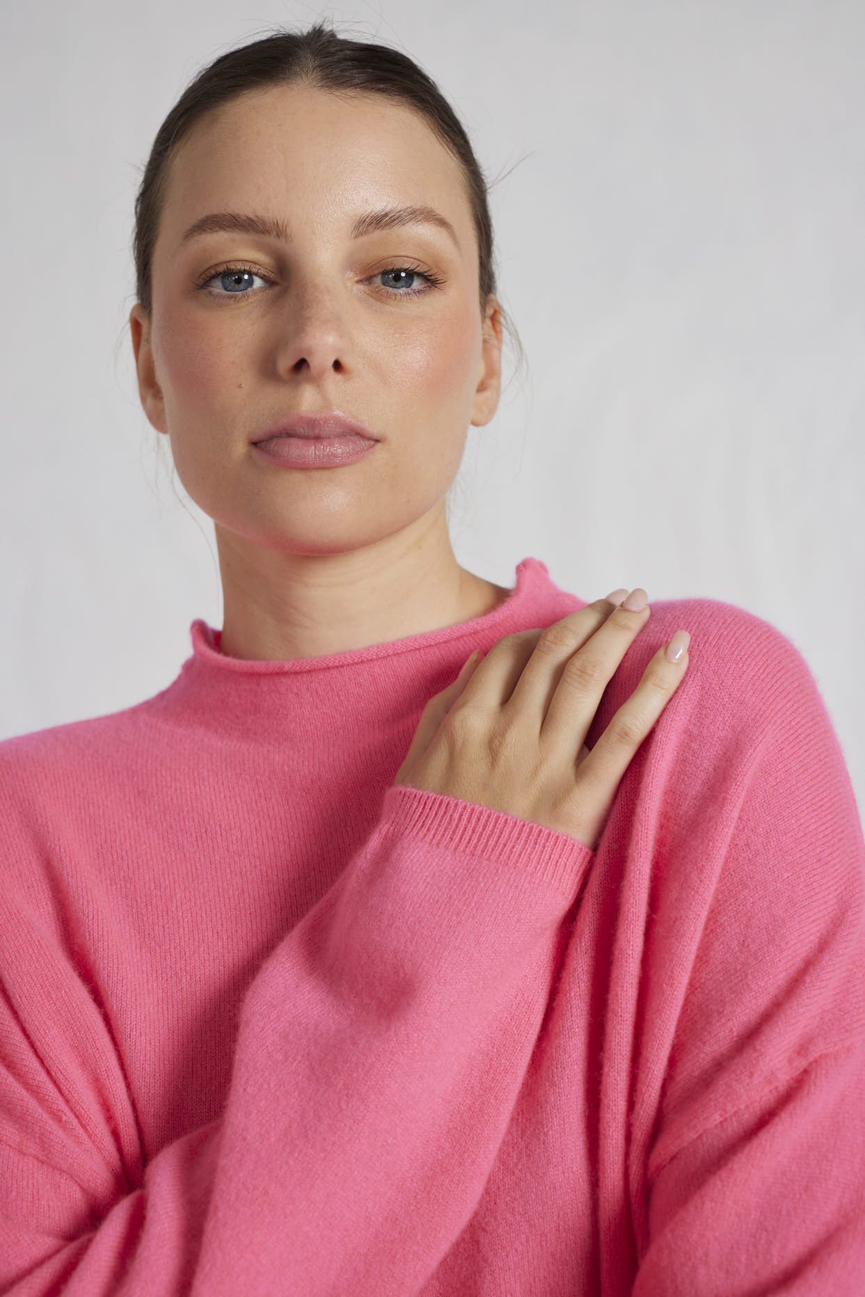 Monet Cashmere Sweater in Electric Pink - Image 3