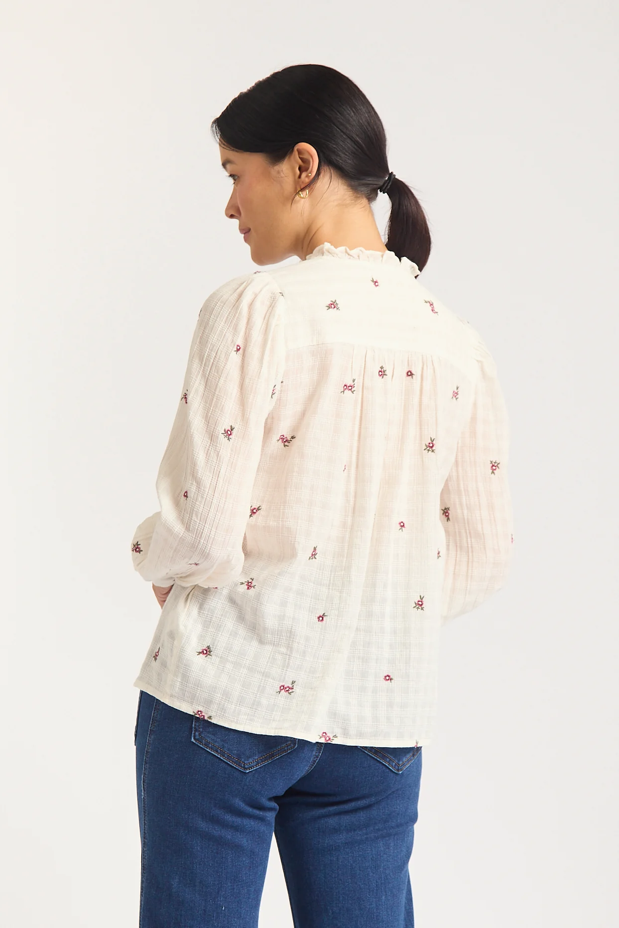 Nila Daisy Embroidered Shirt - Image 4