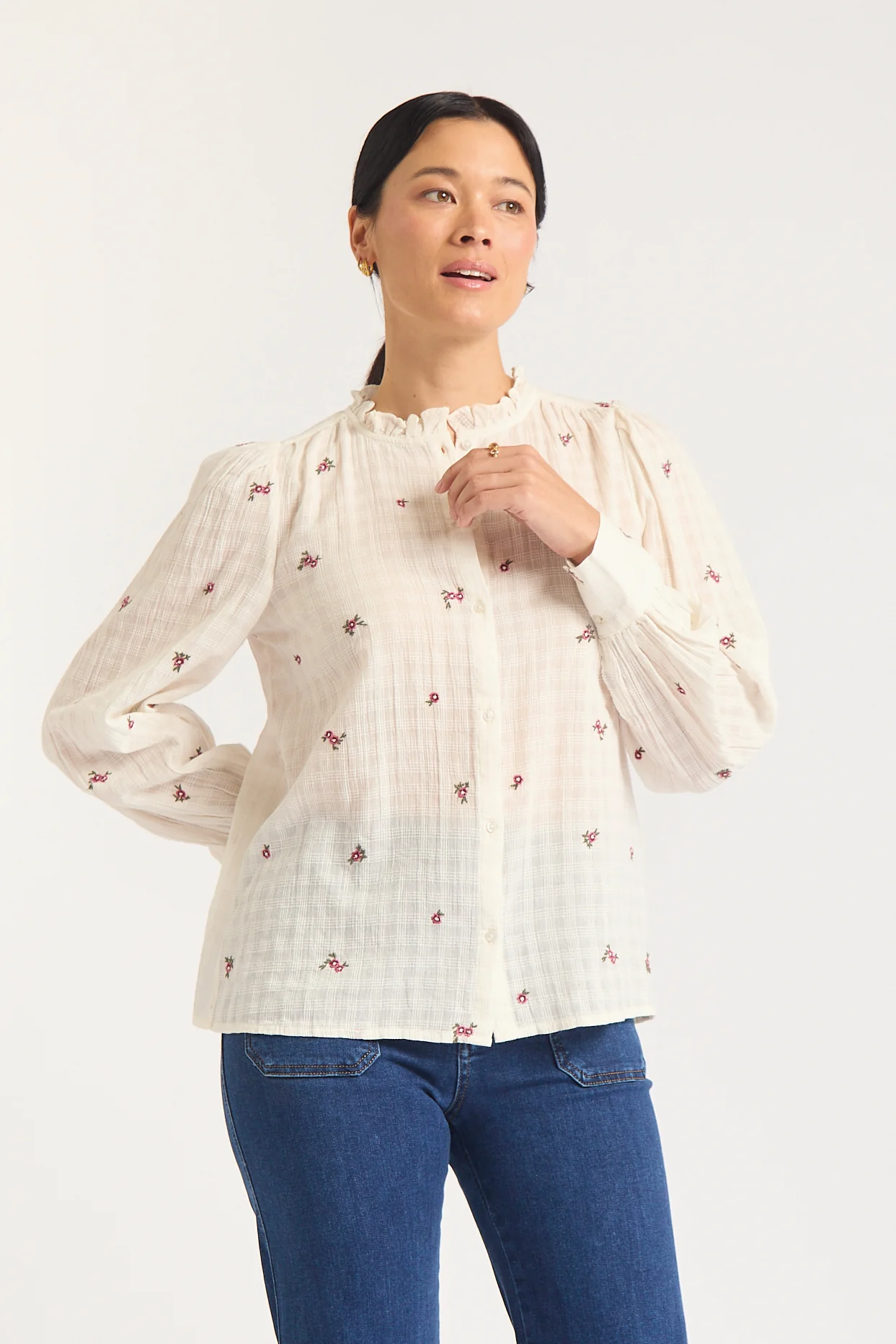 Nila Daisy Embroidered Shirt - Image 5