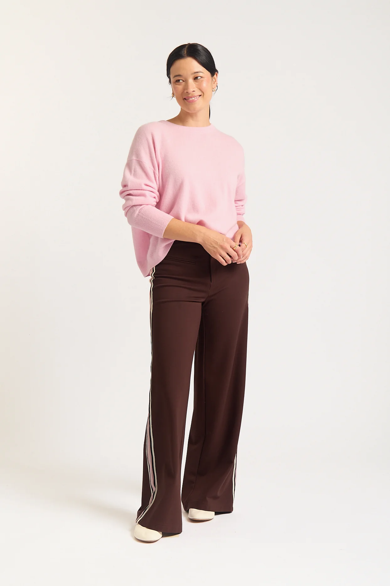 Retreat Pant In Chocolate - Image 3