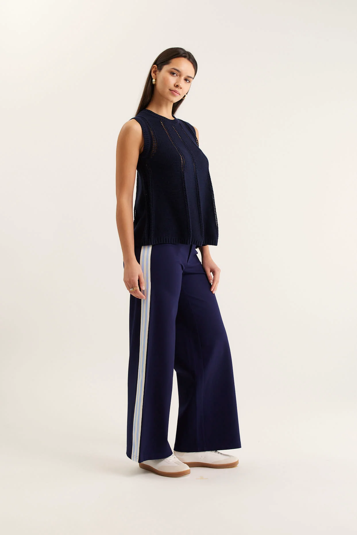 Retreat Ponti in Navy/Popsicle - Image 3