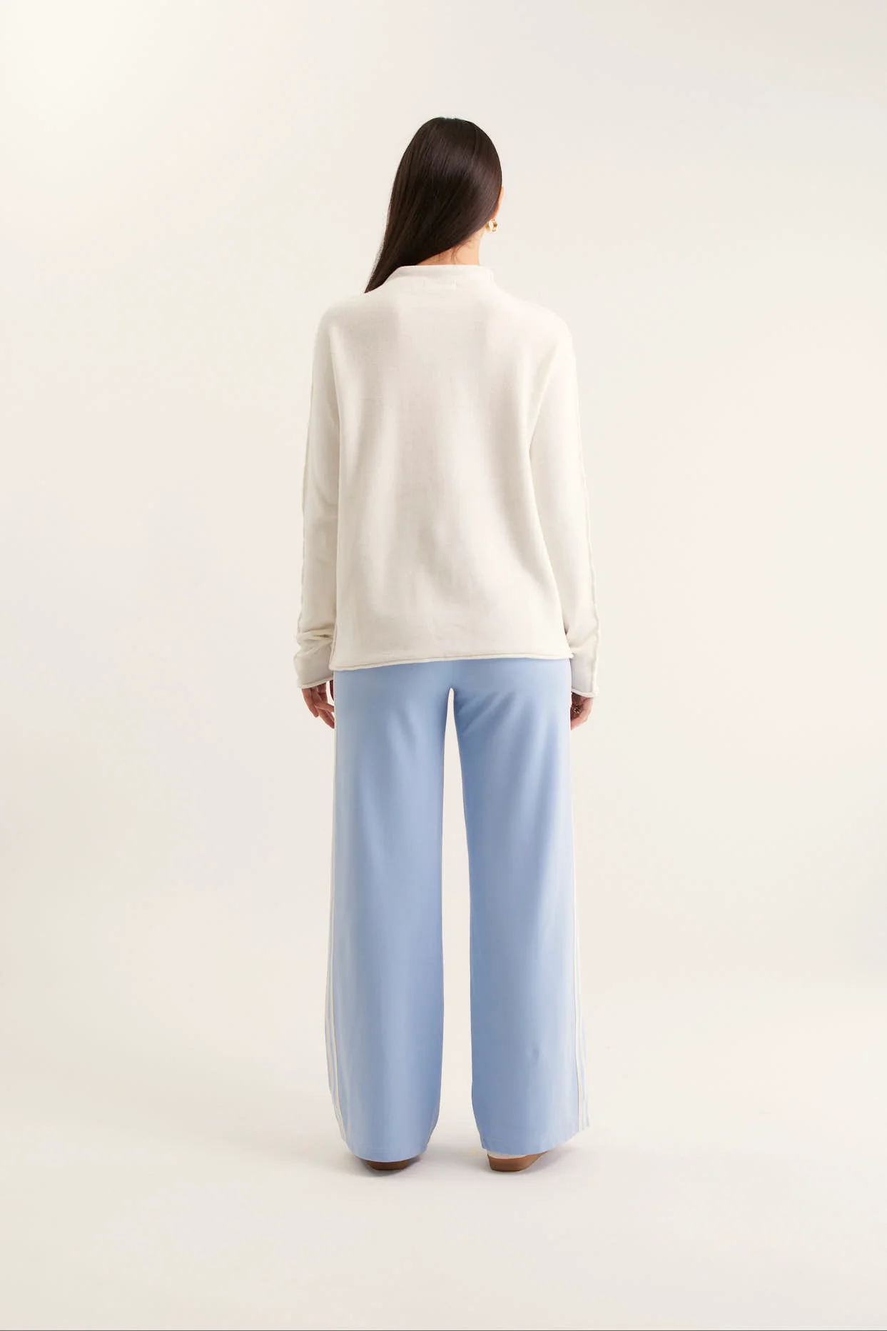 Retreat Ponti in Pale Blue/Popsicle - Image 3