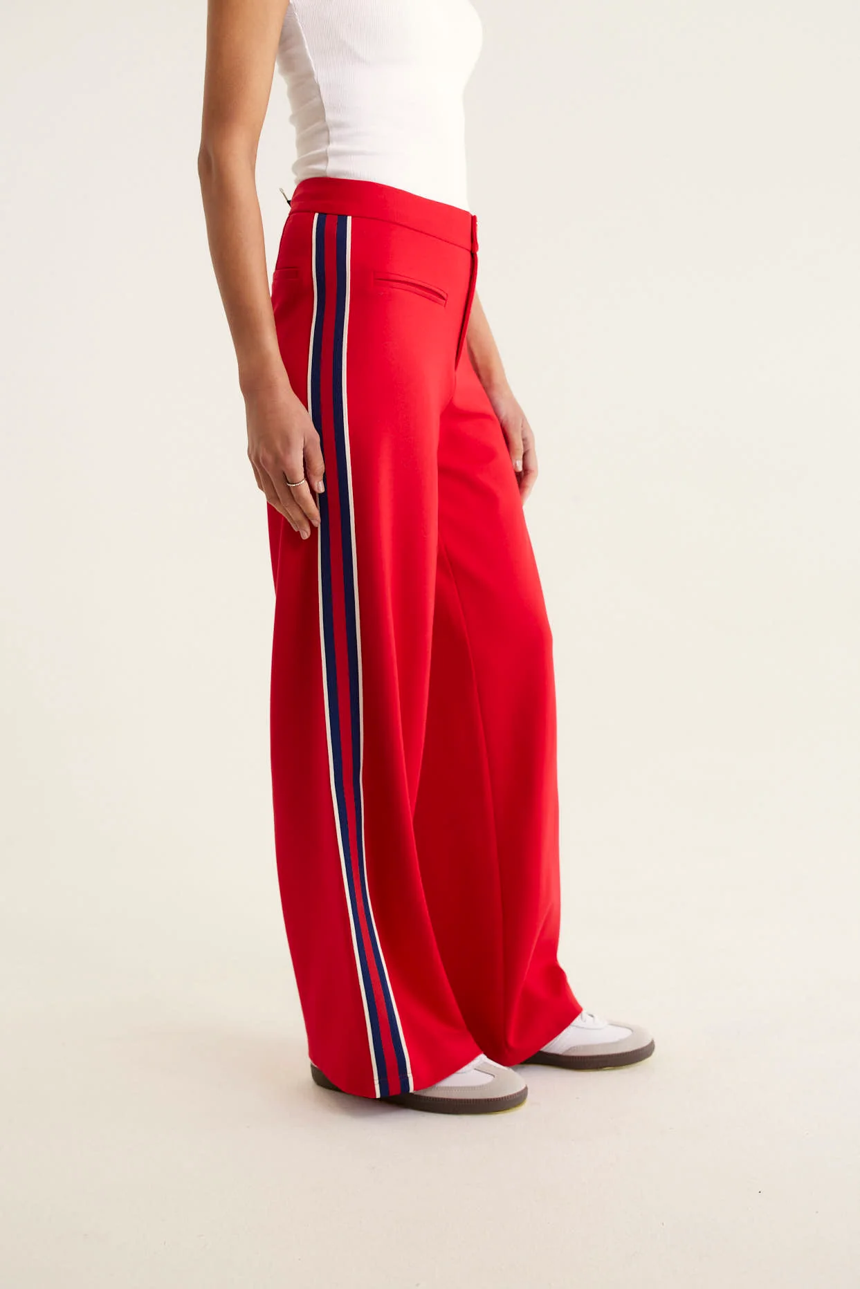 Retreat Ponti Pant In Red - Image 7