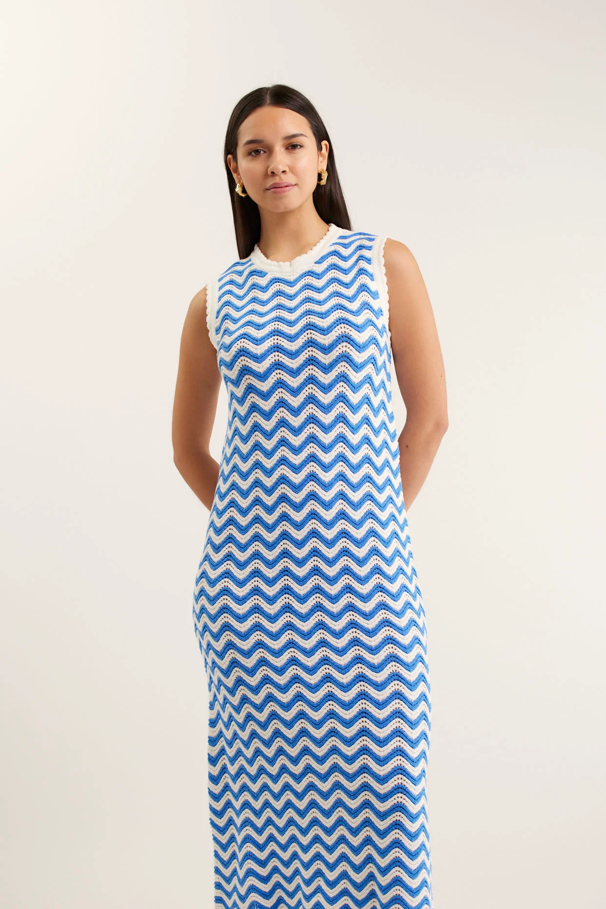 Riva Dress In Cornflower/White - Image 2