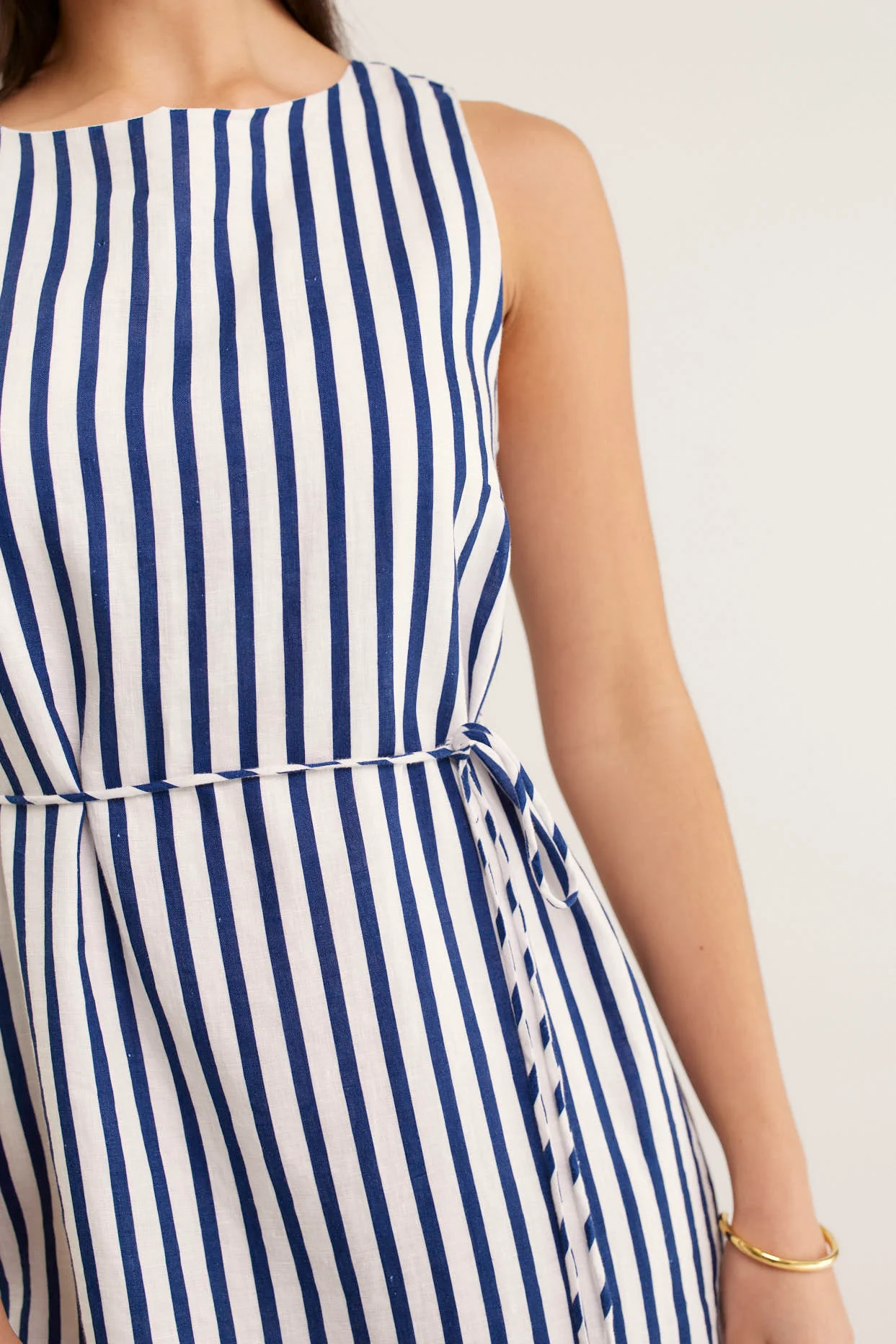 Rommy Breton Linen Dress In Navy/White - Image 4