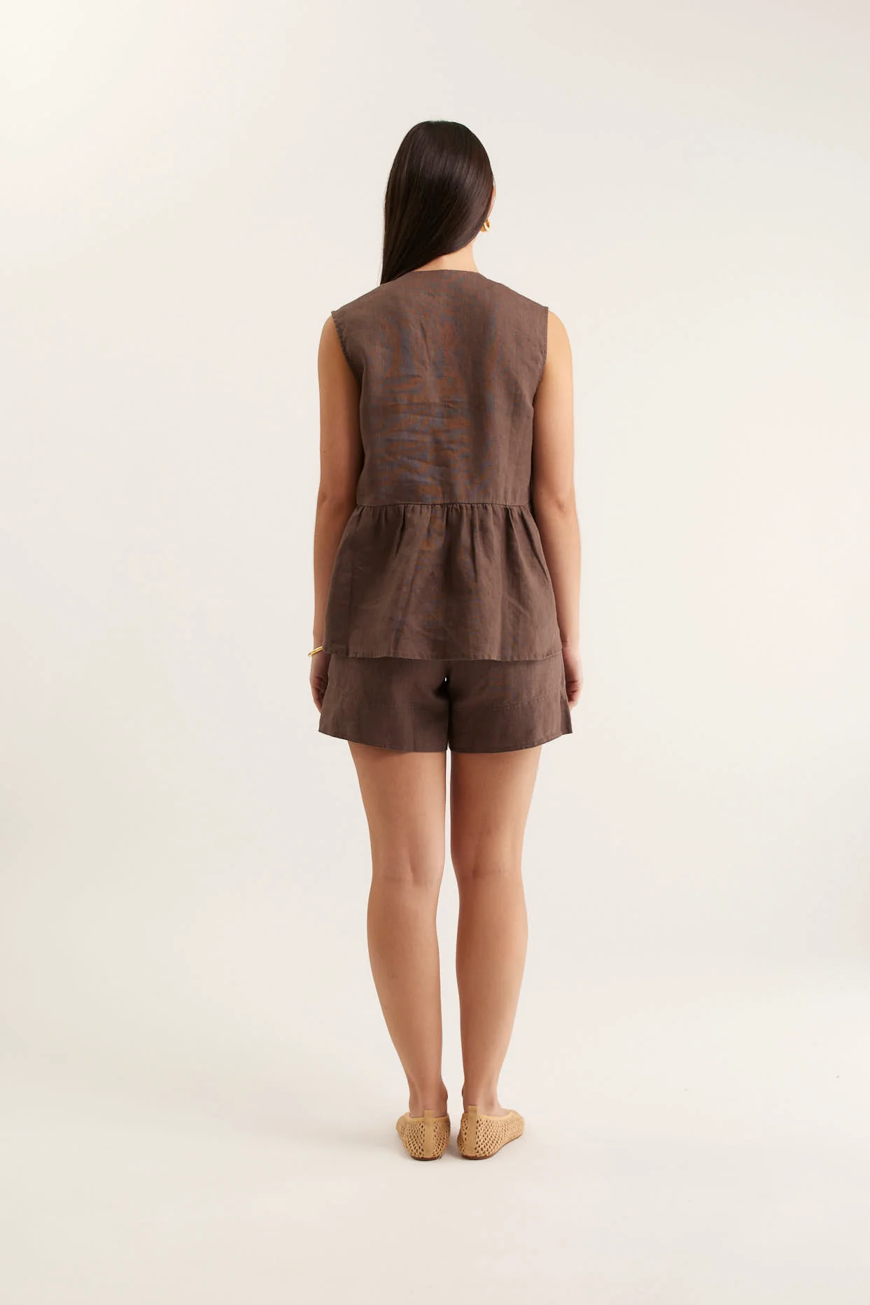 Rosie Linen Top In Choc - Image 4