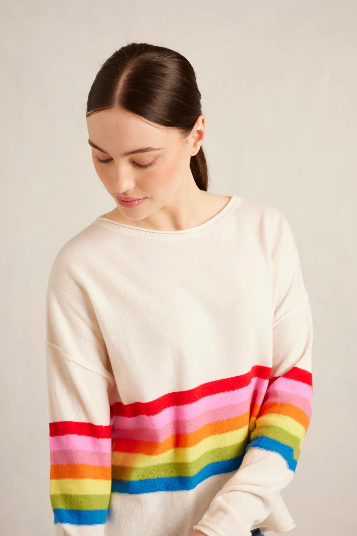 Sally Merino Cashmere Sweater in Ivory - Image 6