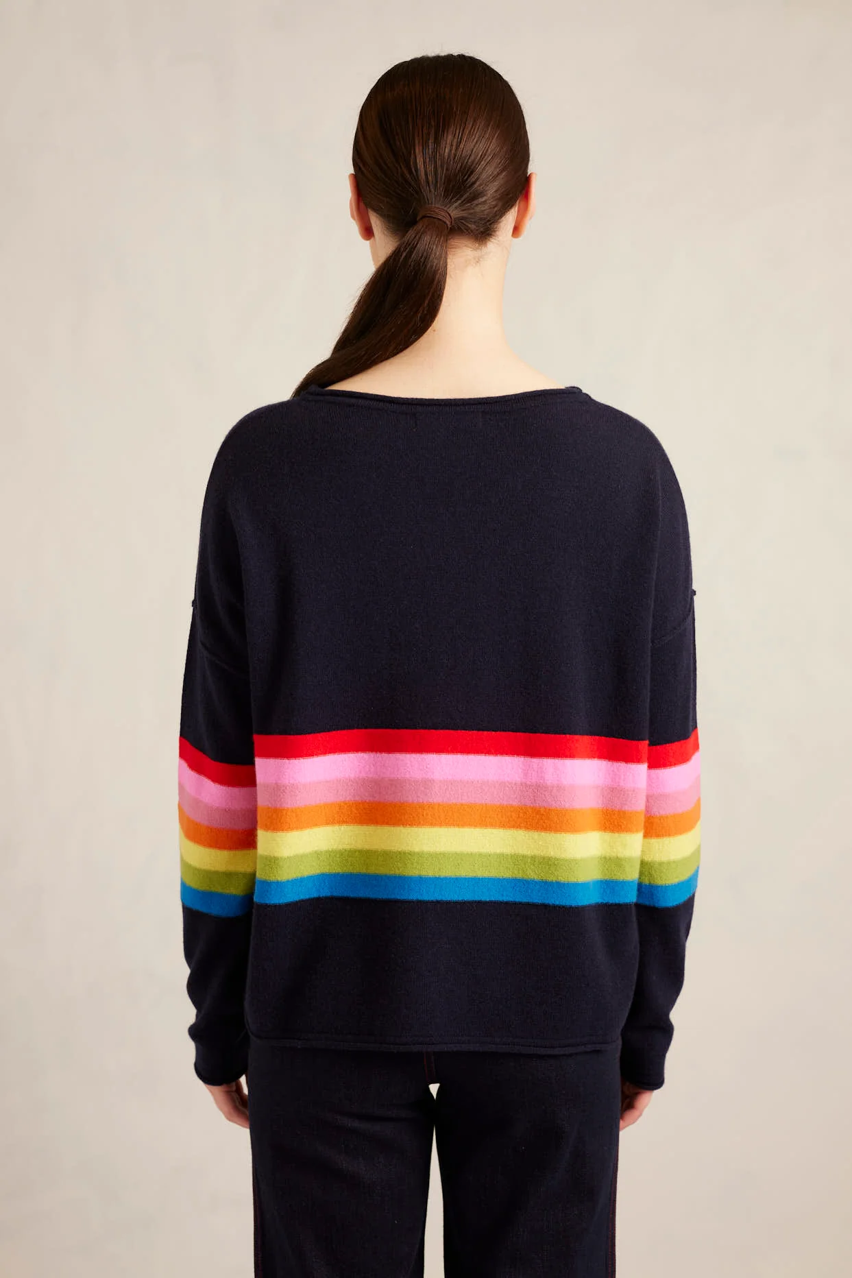Sally Merino Cashmere Sweater in Officer Navy - Image 4