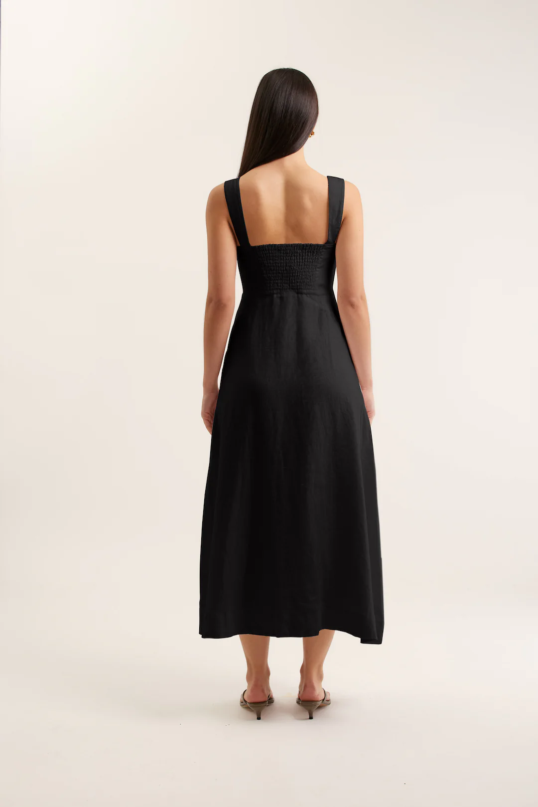 Simmie Linen Dress In Black - Image 3