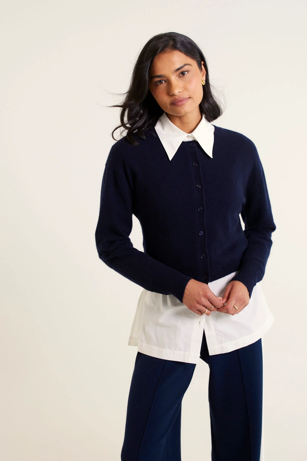 Sophia Cashmere Cardi in Navy - Image 3