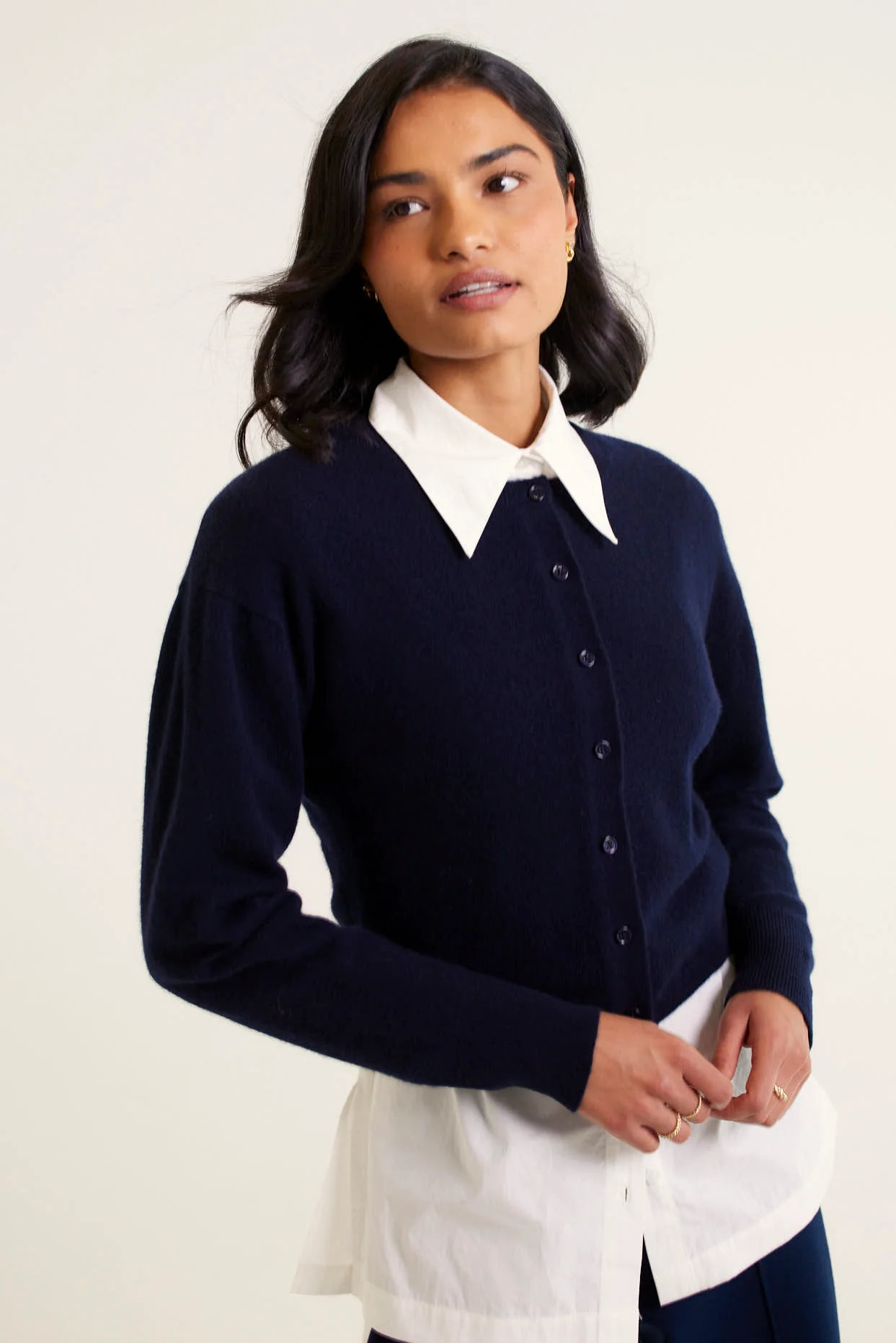 Sophia Cashmere Cardi in Navy - Image 4