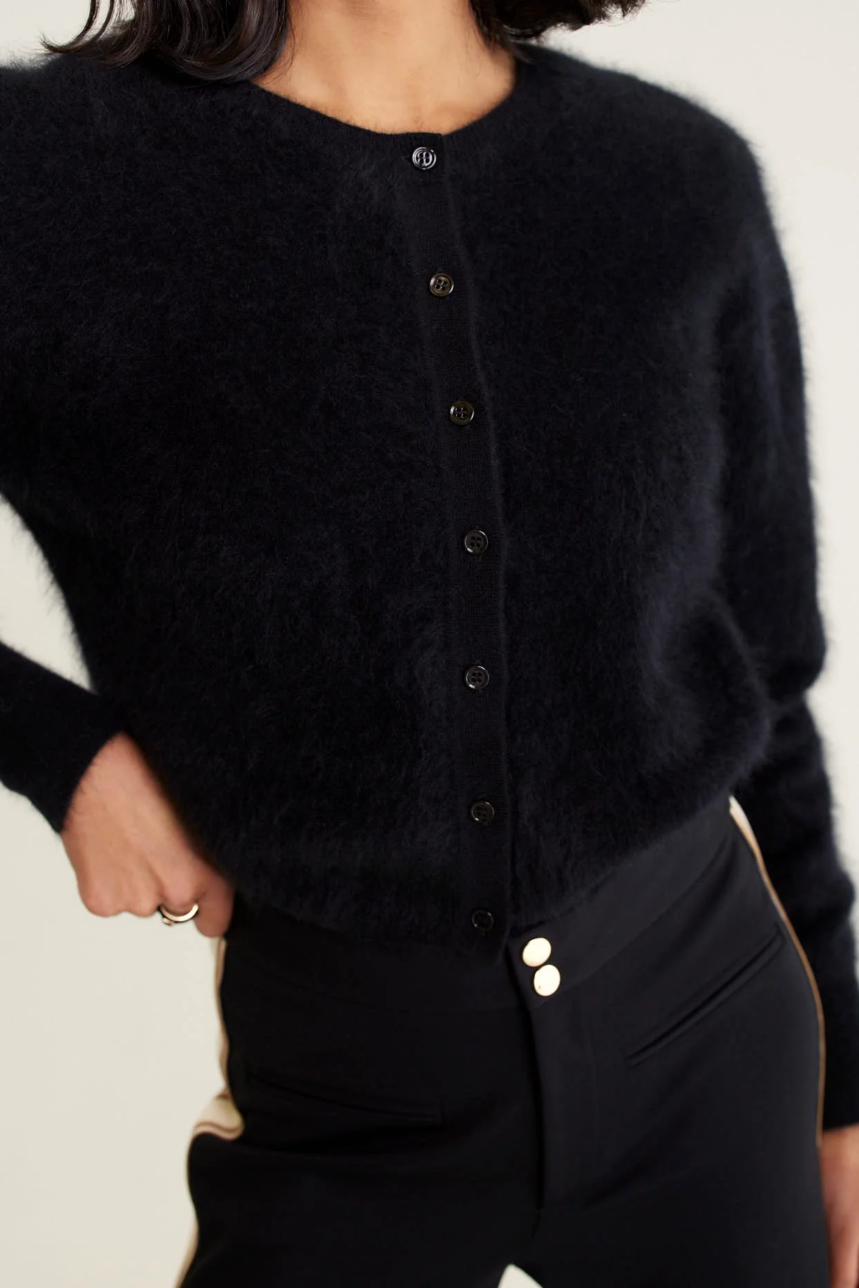 Sydney Brushed Cashmere Cardi In Black - Image 4