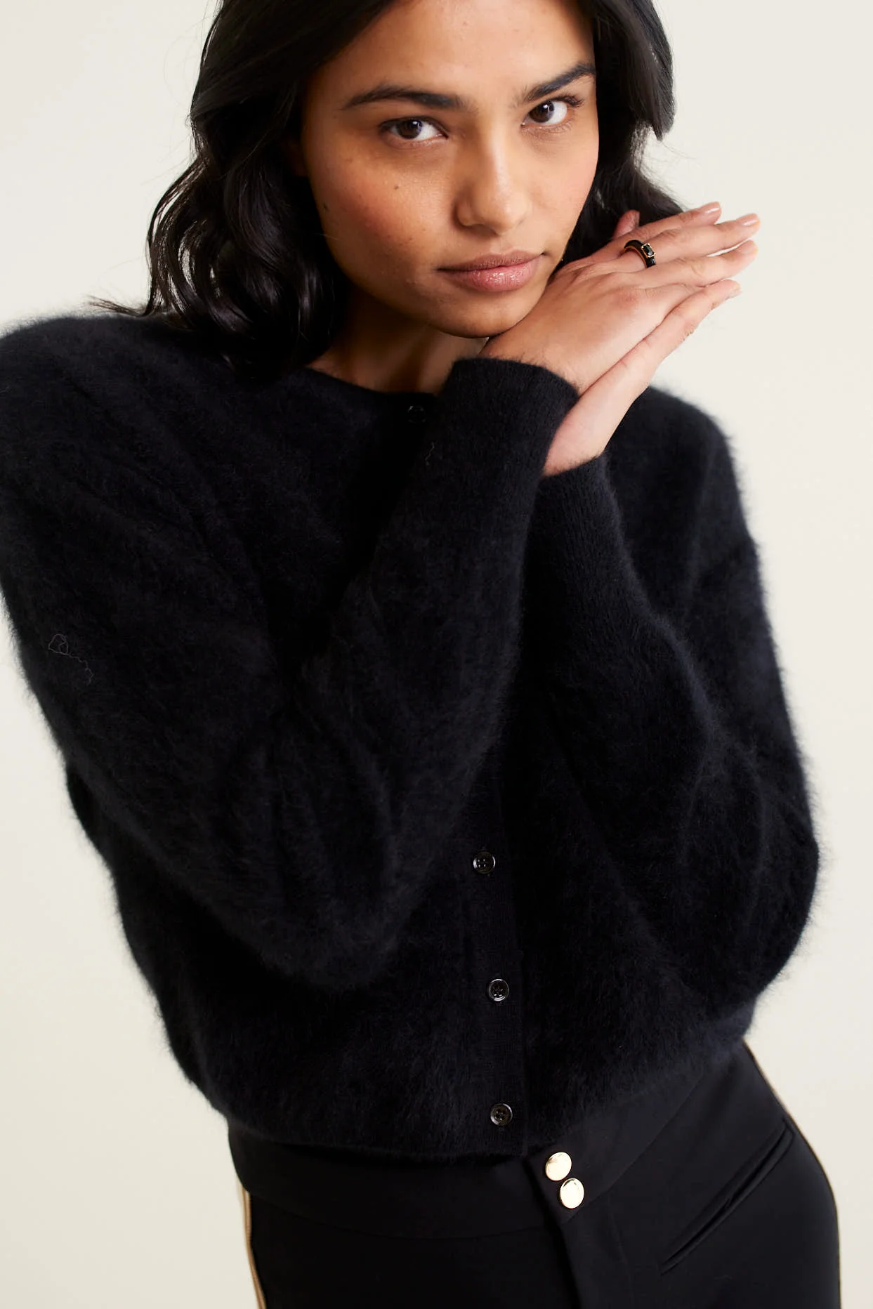 Sydney Brushed Cashmere Cardi In Black - Image 5