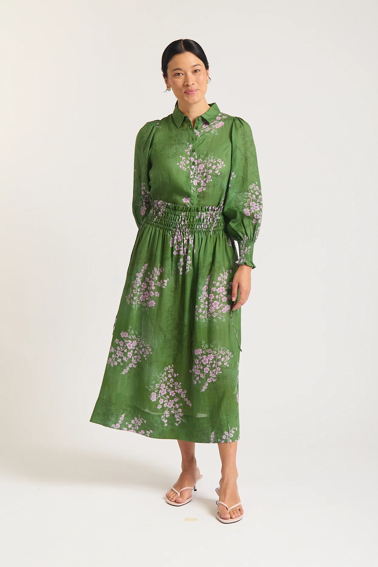 Sylvie Ramie Skirt  In Maple Print - Image 2