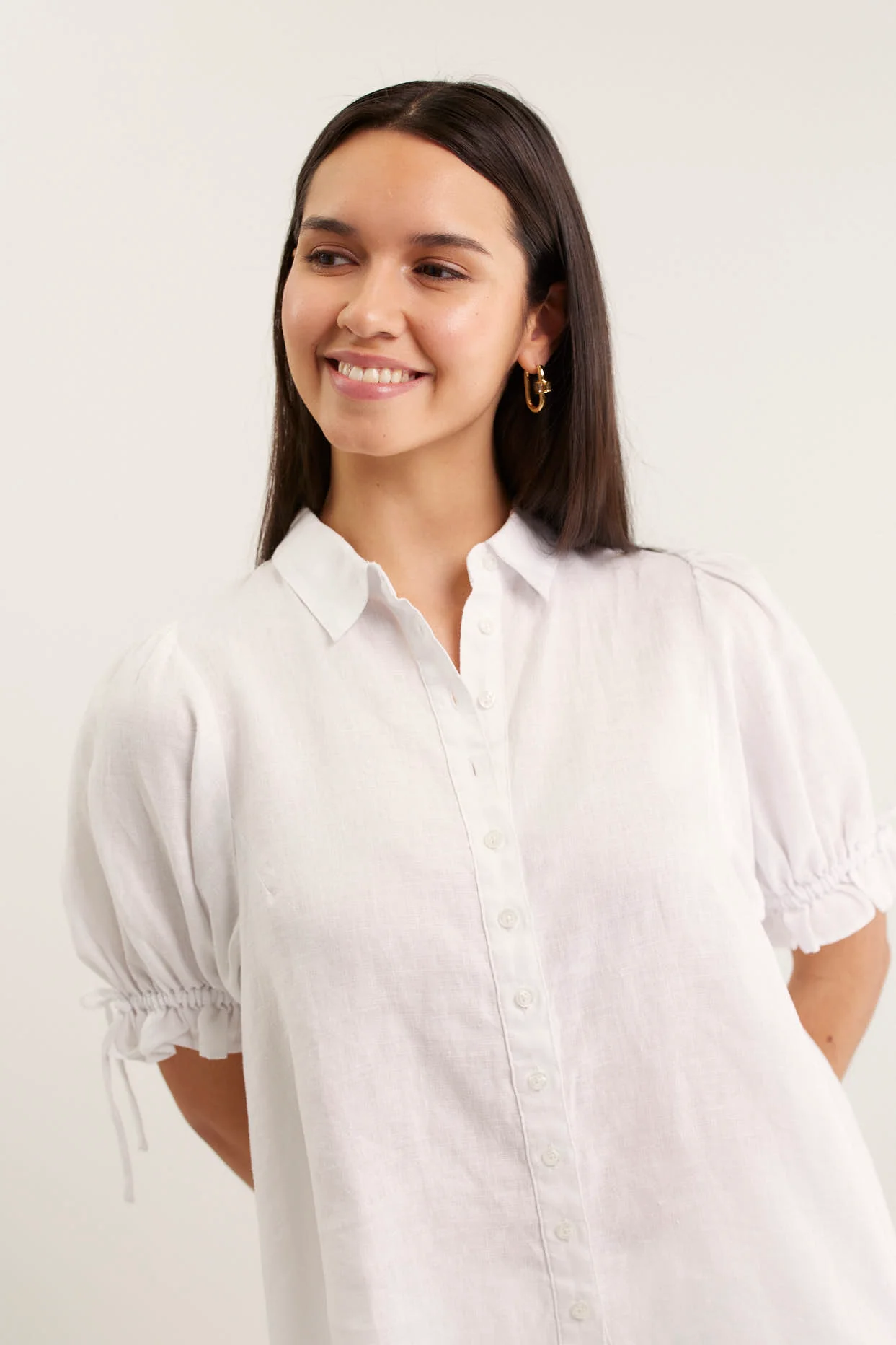 Tessa Linen Shirt In White - Image 2