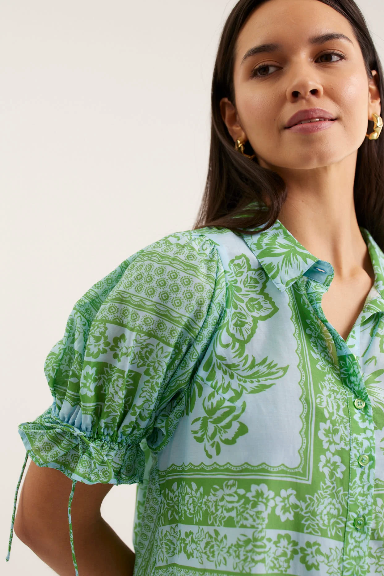 Tessa Shirt In Florentine Print - Image 4